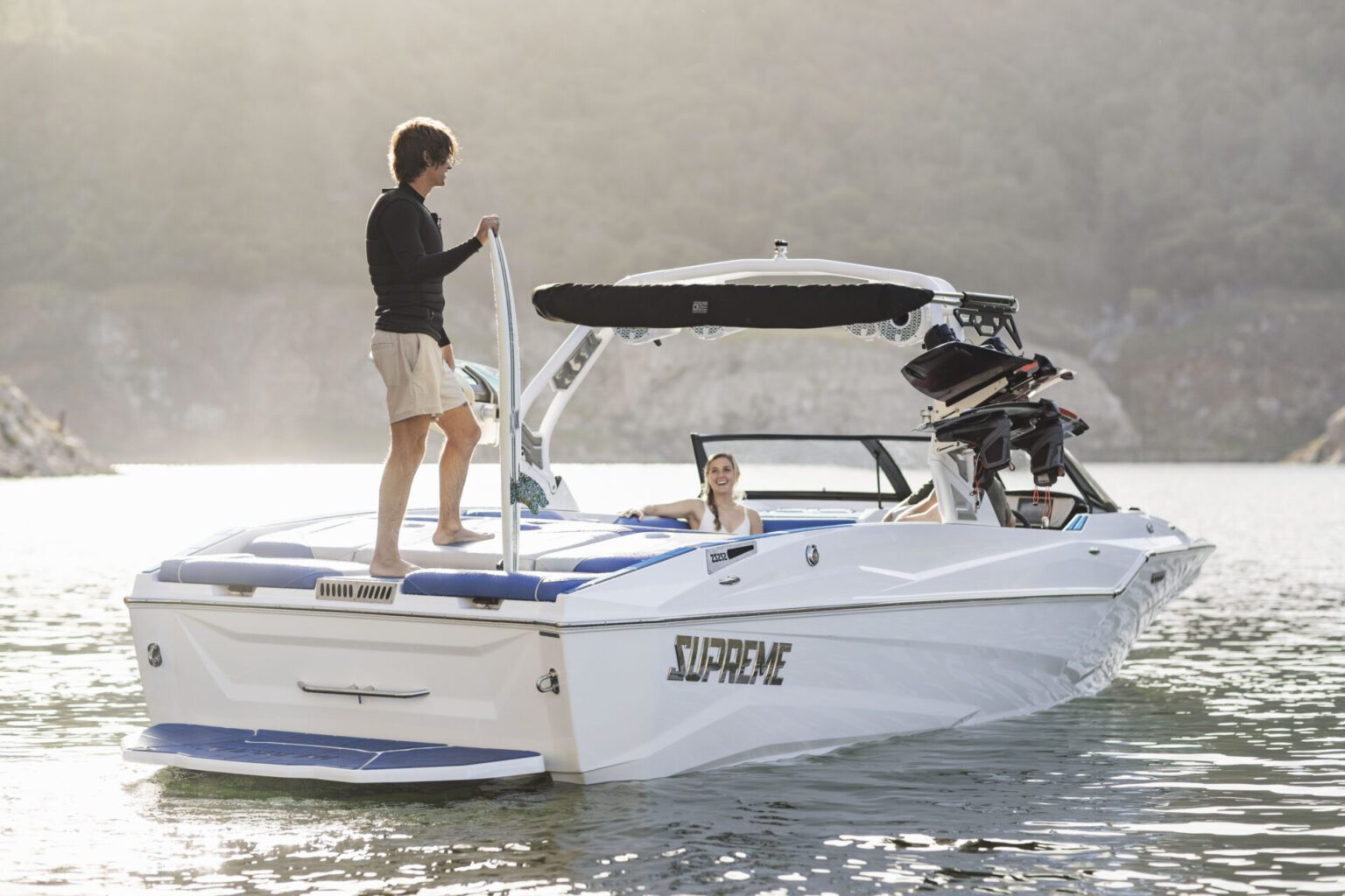 SUPREME ZS252 - Stream Yachts 