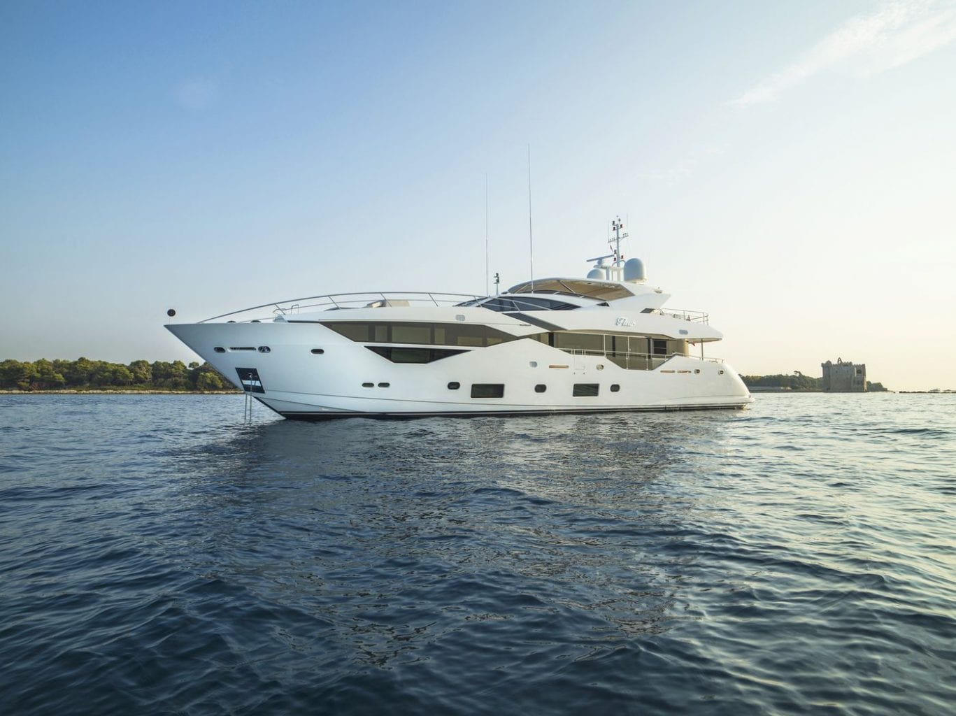 יאכטה Sunseeker Yacht 116 - יאכטה Sunseeker Yacht 116 - סטרים יאכטות 