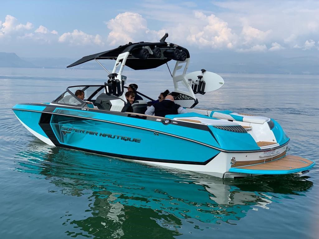 סירת ווייקסרף ווייקבורד NAUTIQUE G25 - יד שנייה - סטרים יאכטות 