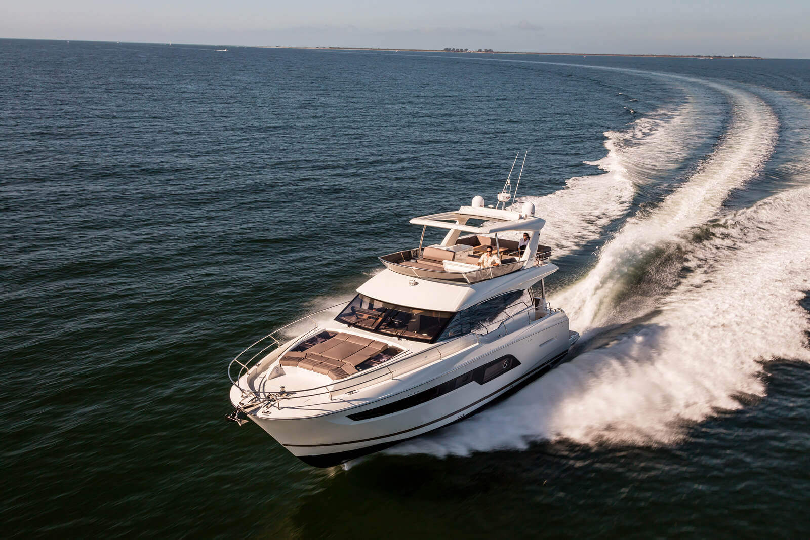 יאכטה PRESTIGE 630 Fly - FLYBRIDGE PRESTIGE 630 - Stream Yachts 