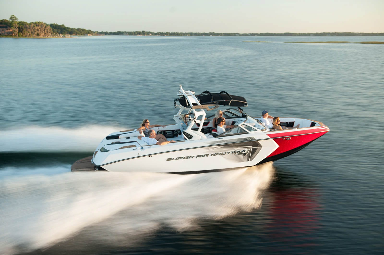 סירת ספורט וויקסרף וויקבורד NAUTIQUE G25 - סירת ספורט וויקסרף וויקבורד NAUTIQUE G25 - סטרים יאכטות