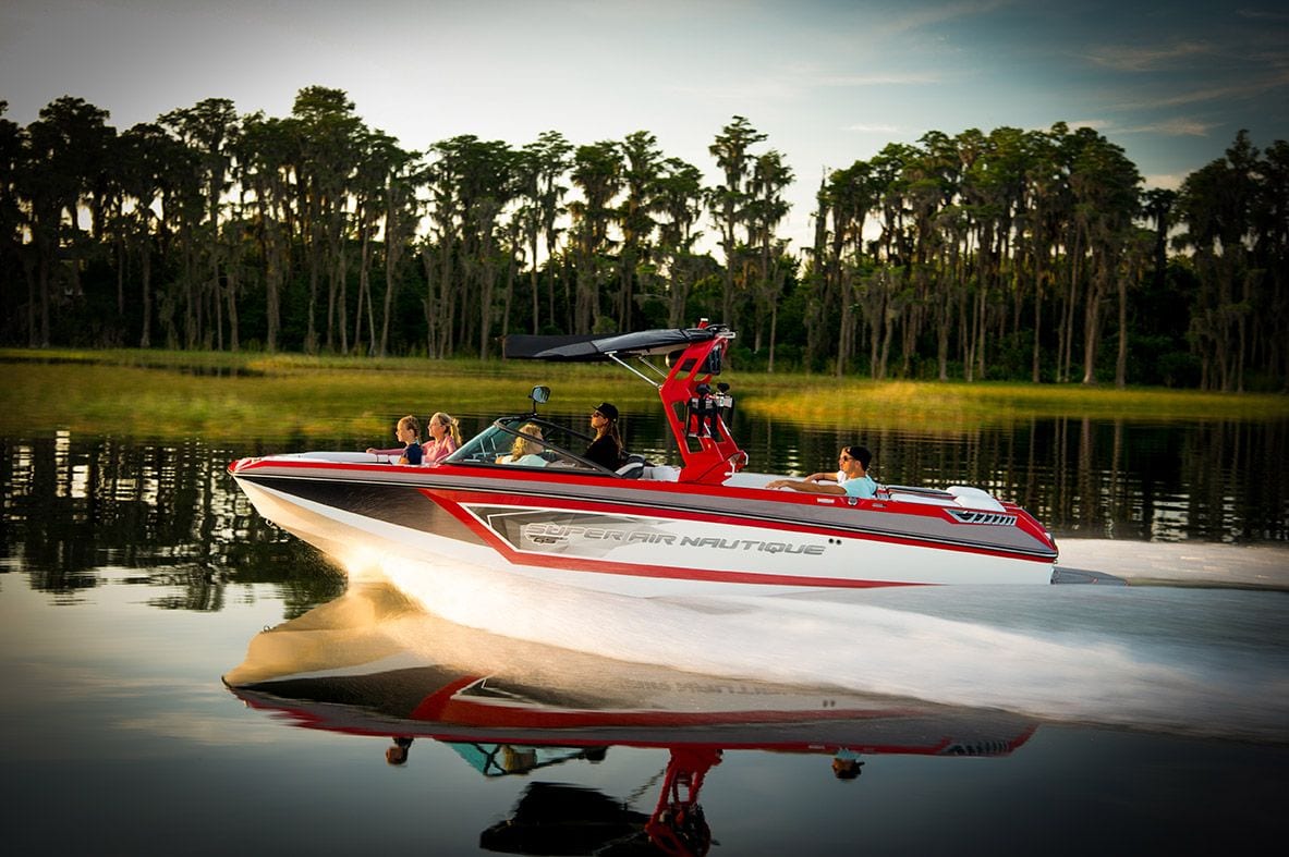 סירת ספורט וויקסרף וויקבורד וסקי NAUTIQUE GS24 - סירת ספורט וויקסרף וויקבורד וסקי NAUTIQUE GS24 - סטרים יאכטות