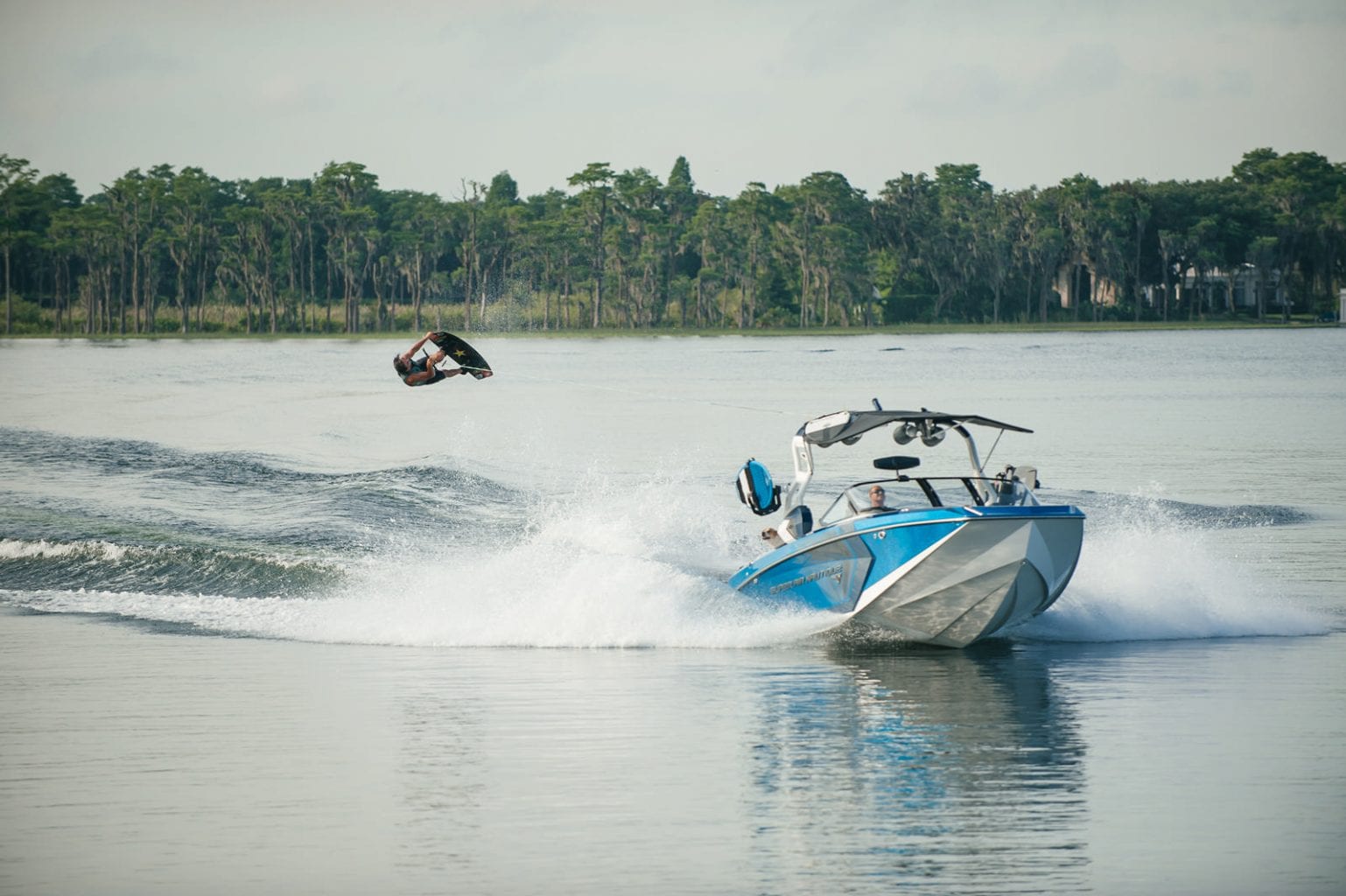 סירת ספורט וויקסרף וויקבורד NAUTIQUE G25 - סירת ספורט וויקסרף וויקבורד NAUTIQUE G25 - סטרים יאכטות