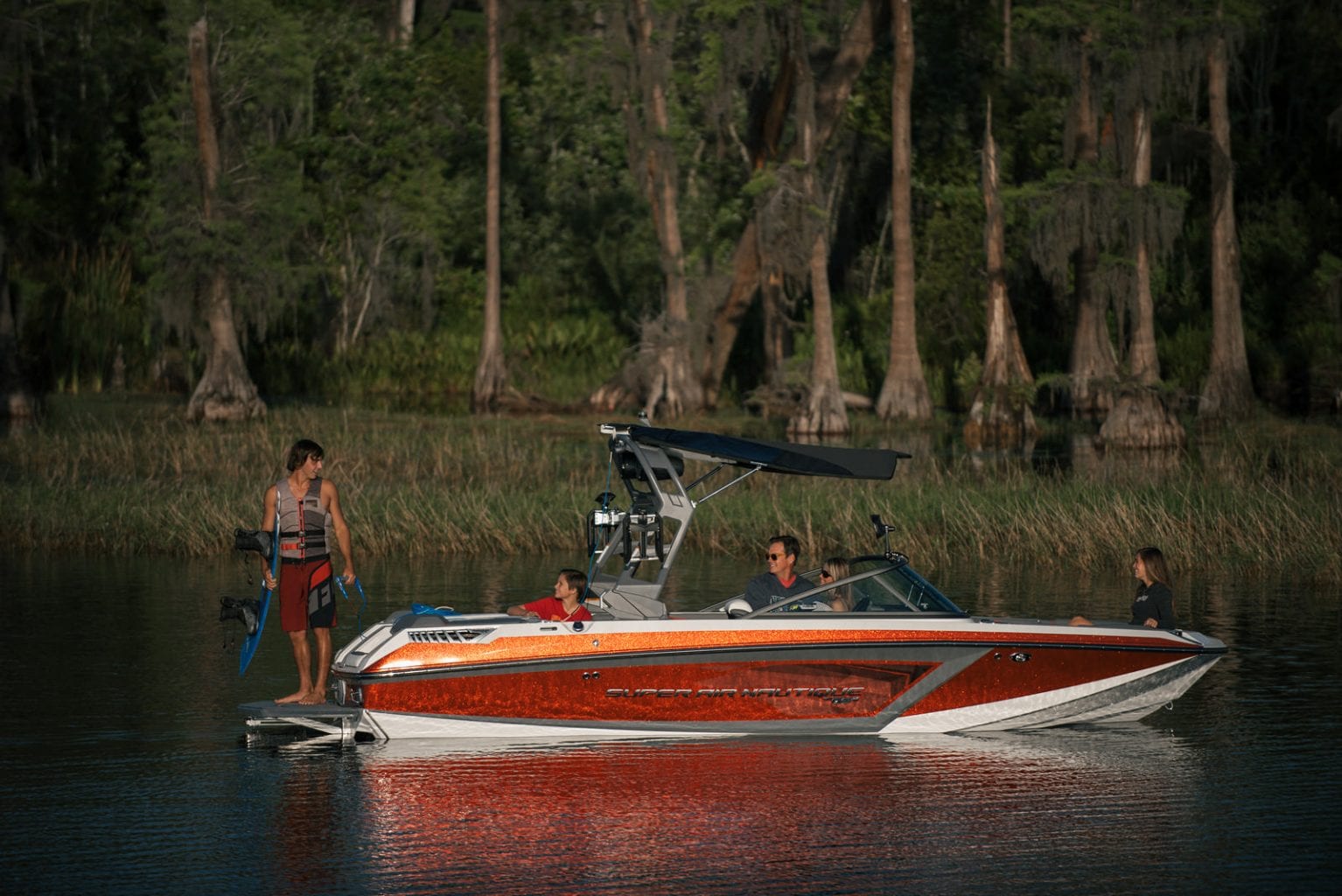 סירת ספורט וויקסרף וויקבורד וסקי NAUTIQUE GS20 - סירת ספורט וויקסרף וויקבורד וסקי NAUTIQUE GS20 - סטרים יאכטות