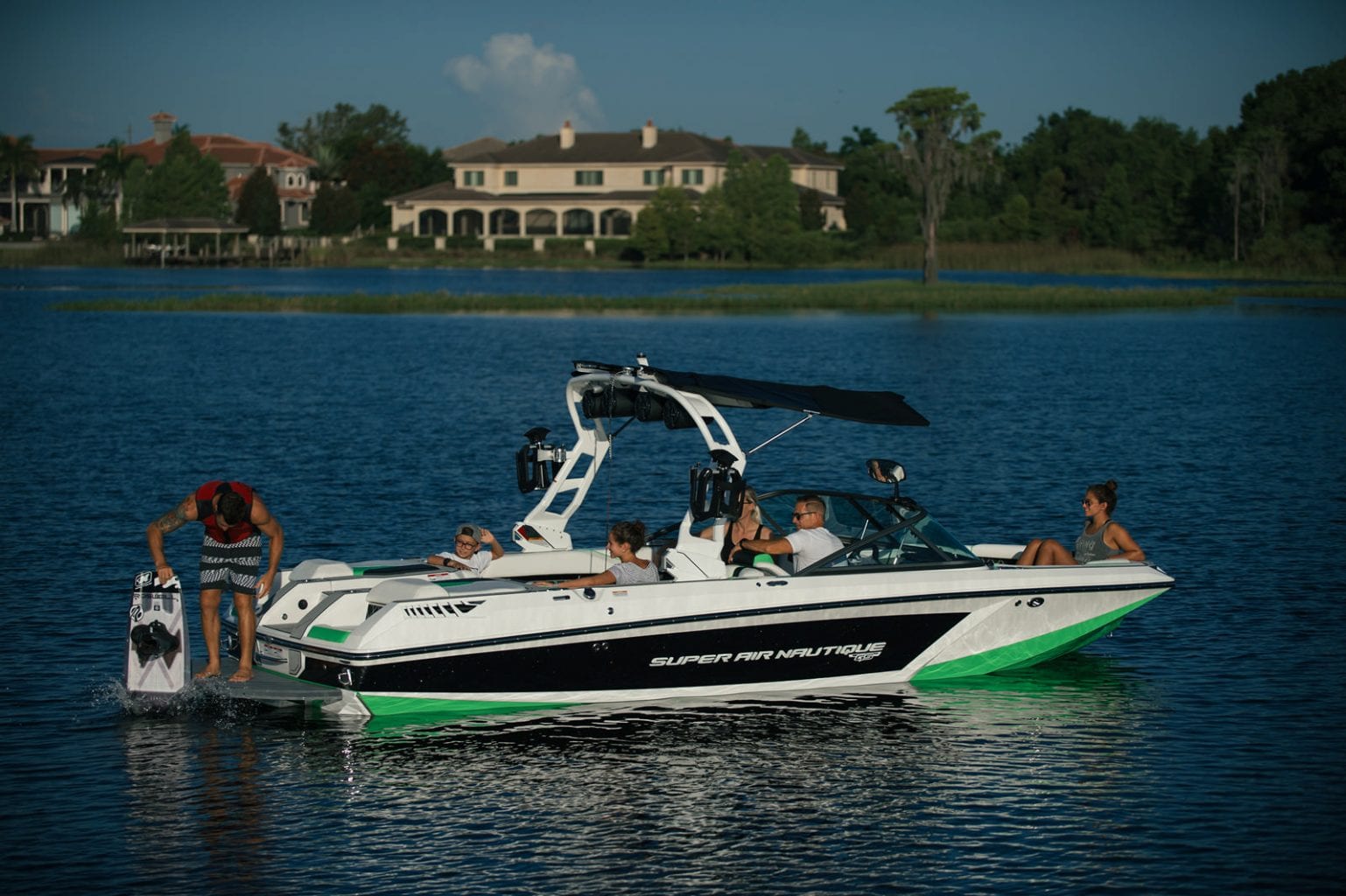 סירת ספורט וויקסרף וויקבורד וסקי NAUTIQUE GS22 - SUPER AIR NAUTIQUE GS22 - Stream Yachts 