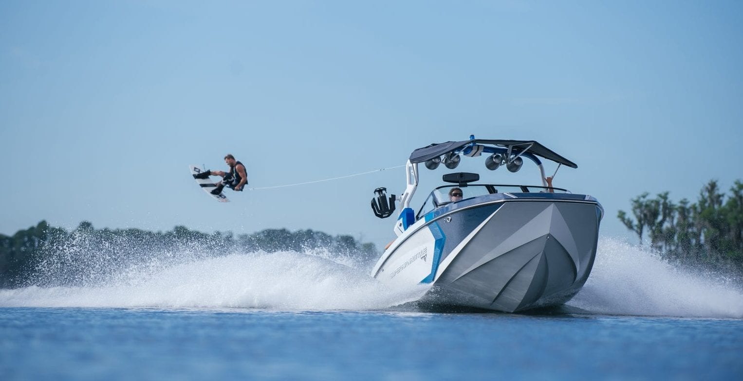 סירת ספורט וויקסרף וויקבורד NAUTIQUE G25 - סטרים יאכטות