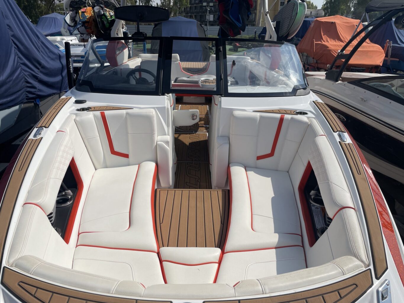 סירת וויקסרף וויקבורד NAUTIQUE G25 2019 יד1 - סטרים יאכטות 