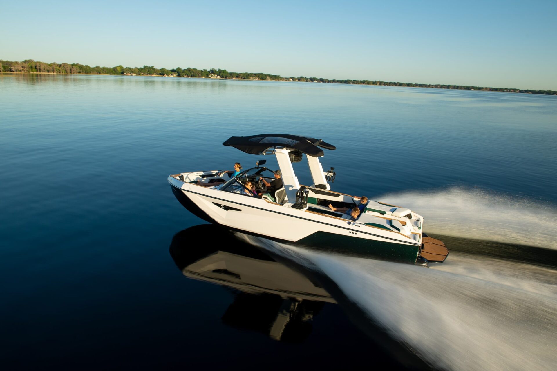 SUPER AIR NAUTIQUE S25 - Stream Yachts
