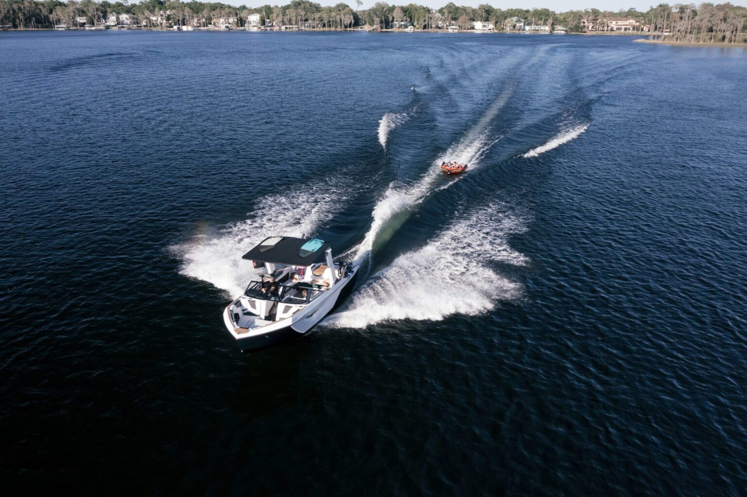 סירת וויקסרף/וויקבורד NAUTIQUE S25 - סטרים יאכטות 