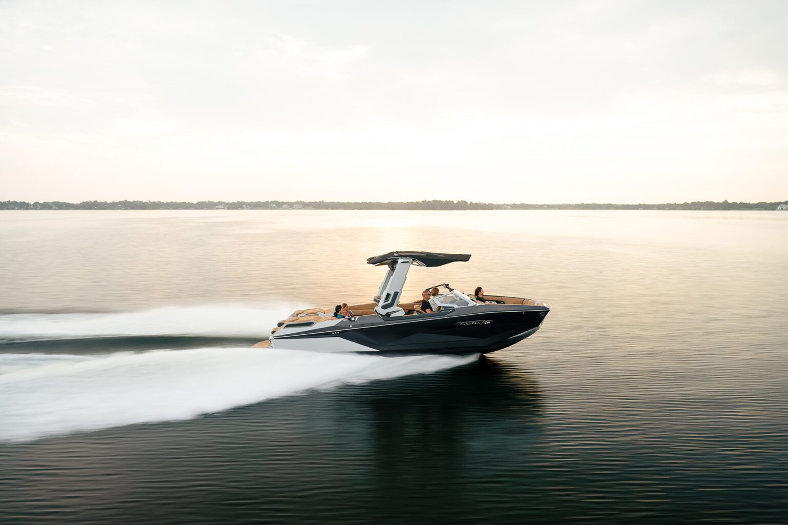 סירת וויקסרף/וויקבורד NAUTIQUE G25 PARAGON 2024 - סטרים יאכטות