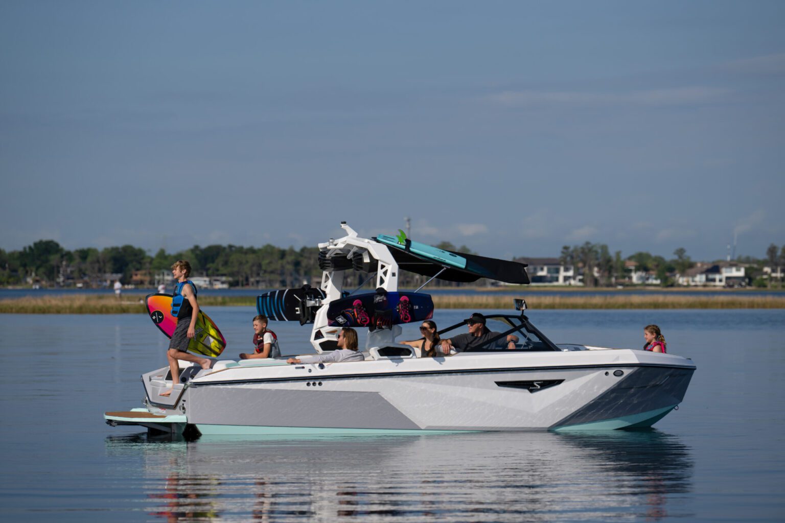 סירת וויקסרף/וויקבורד NAUTIQUE S23 2024 - סטרים יאכטות 