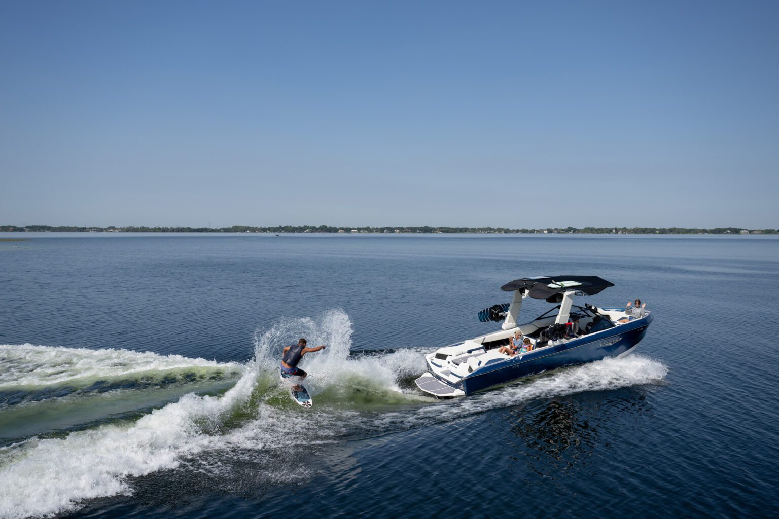 סירת וויקסרף/וויקבורד NAUTIQUE S25 2024 - סטרים יאכטות 