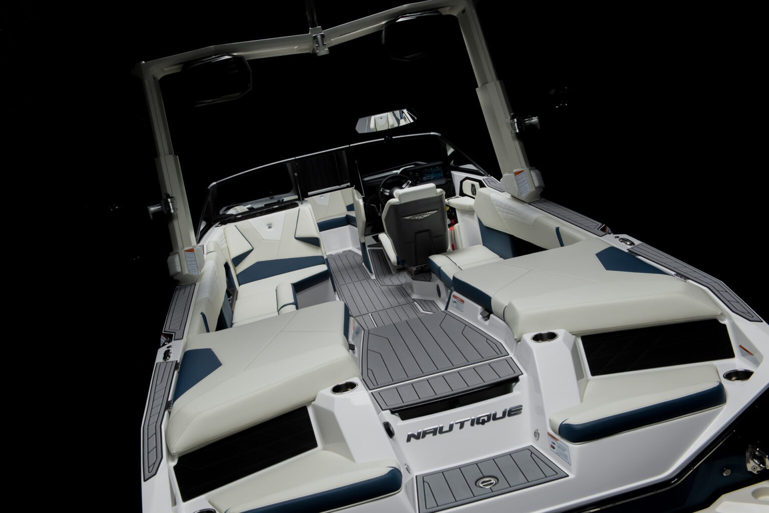 2024 NAUTIQUE S25 - Stream Yachts 