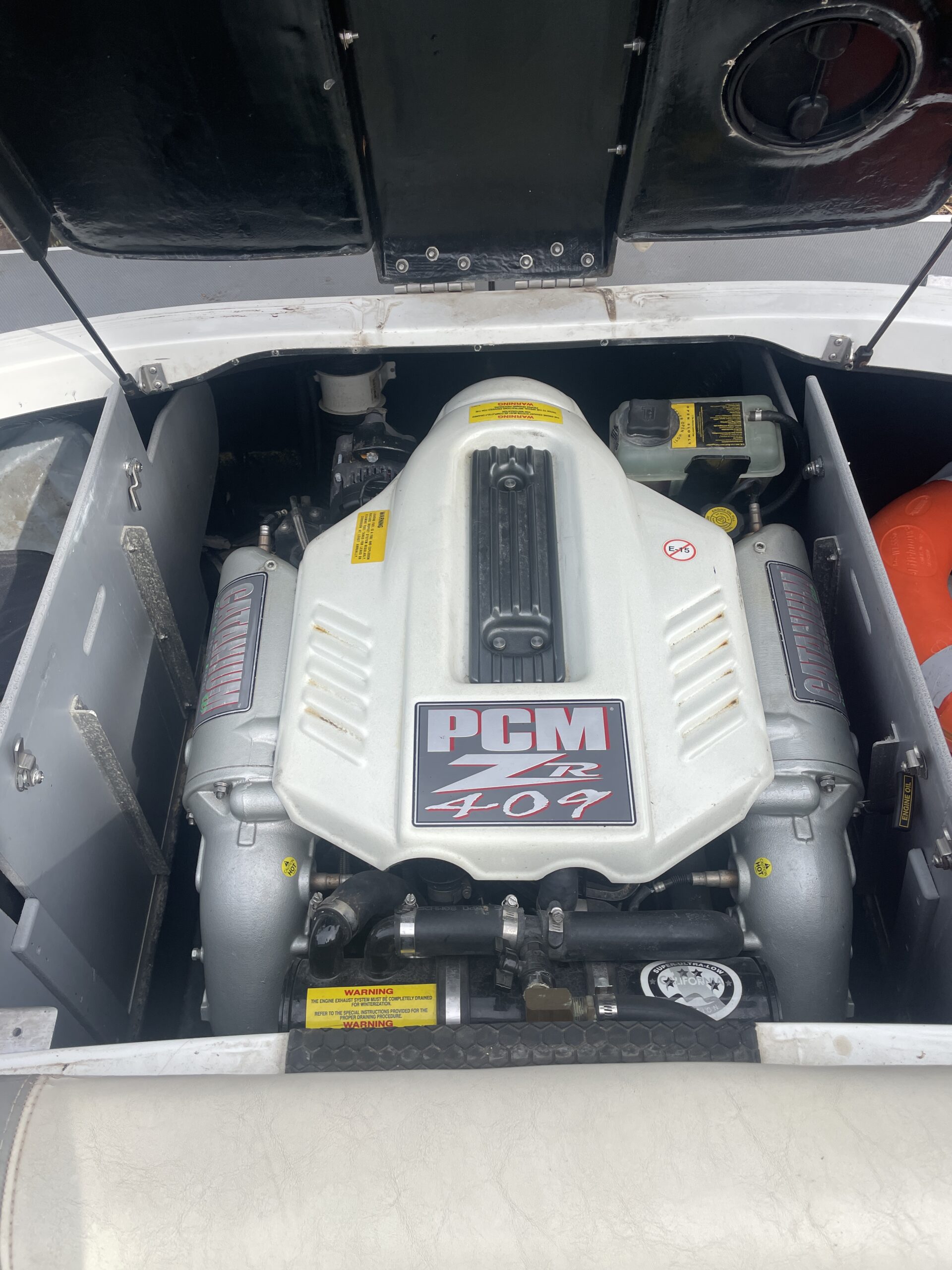 סירת ווייקסרף/ווייקבורד CENTURION ENZO 244 - סטרים יאכטות 