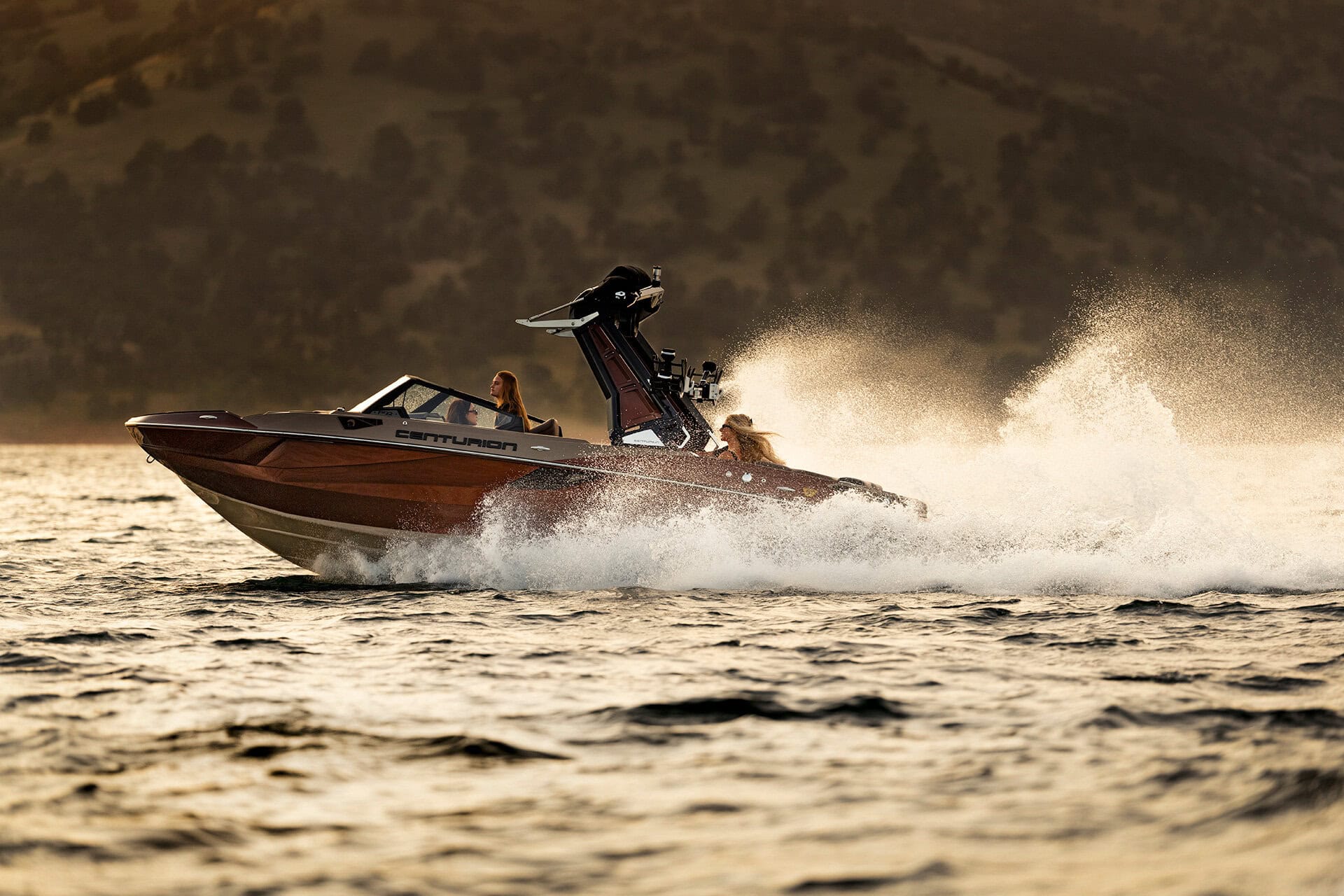 סירת ווייקסרף/ווייקבורד Centurion Fe22 חדש 2026 - סטרים יאכטות 