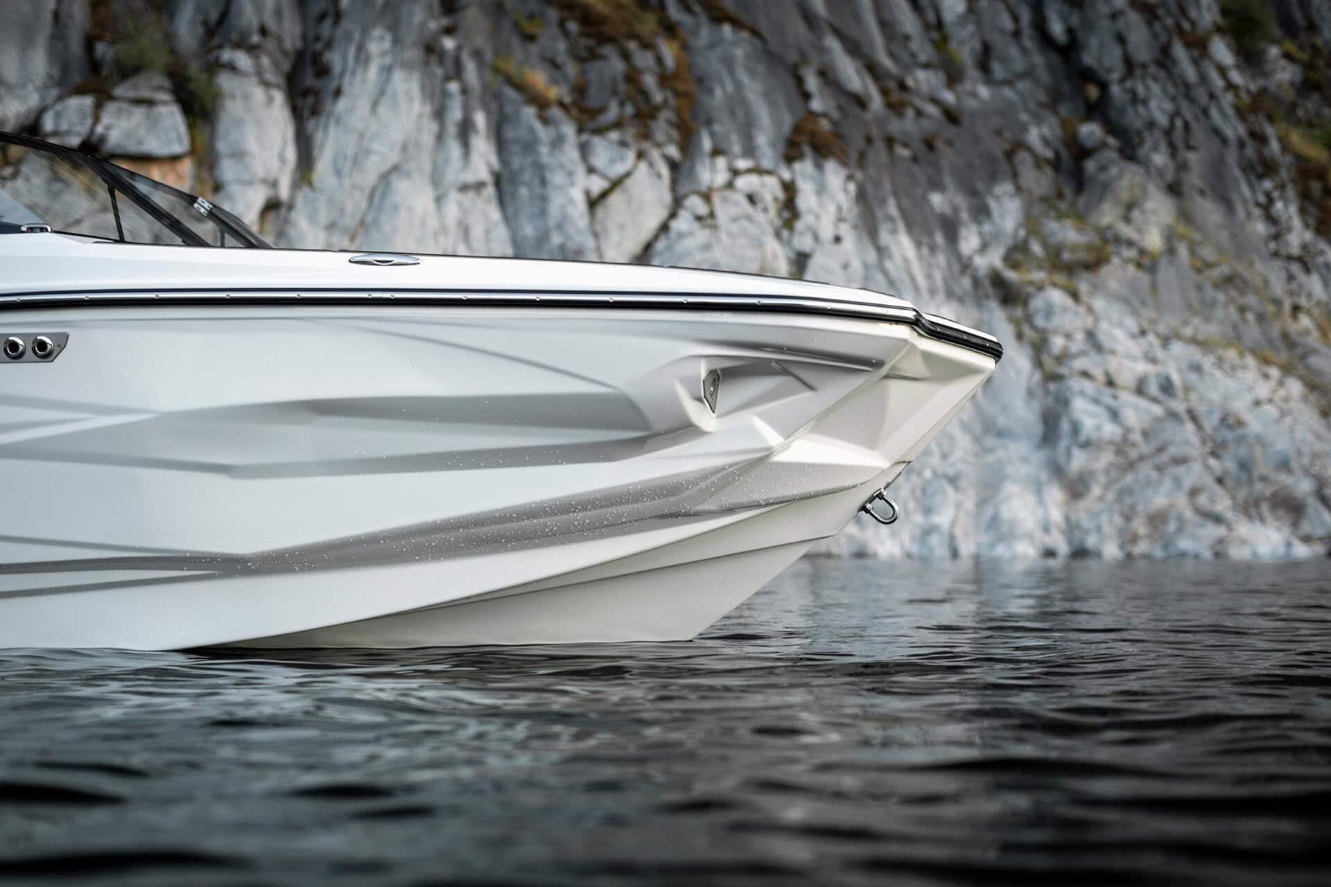 סירת ווייקסרף/ווייקבורד CENTURION NV213 חדש 2026 - סטרים יאכטות 