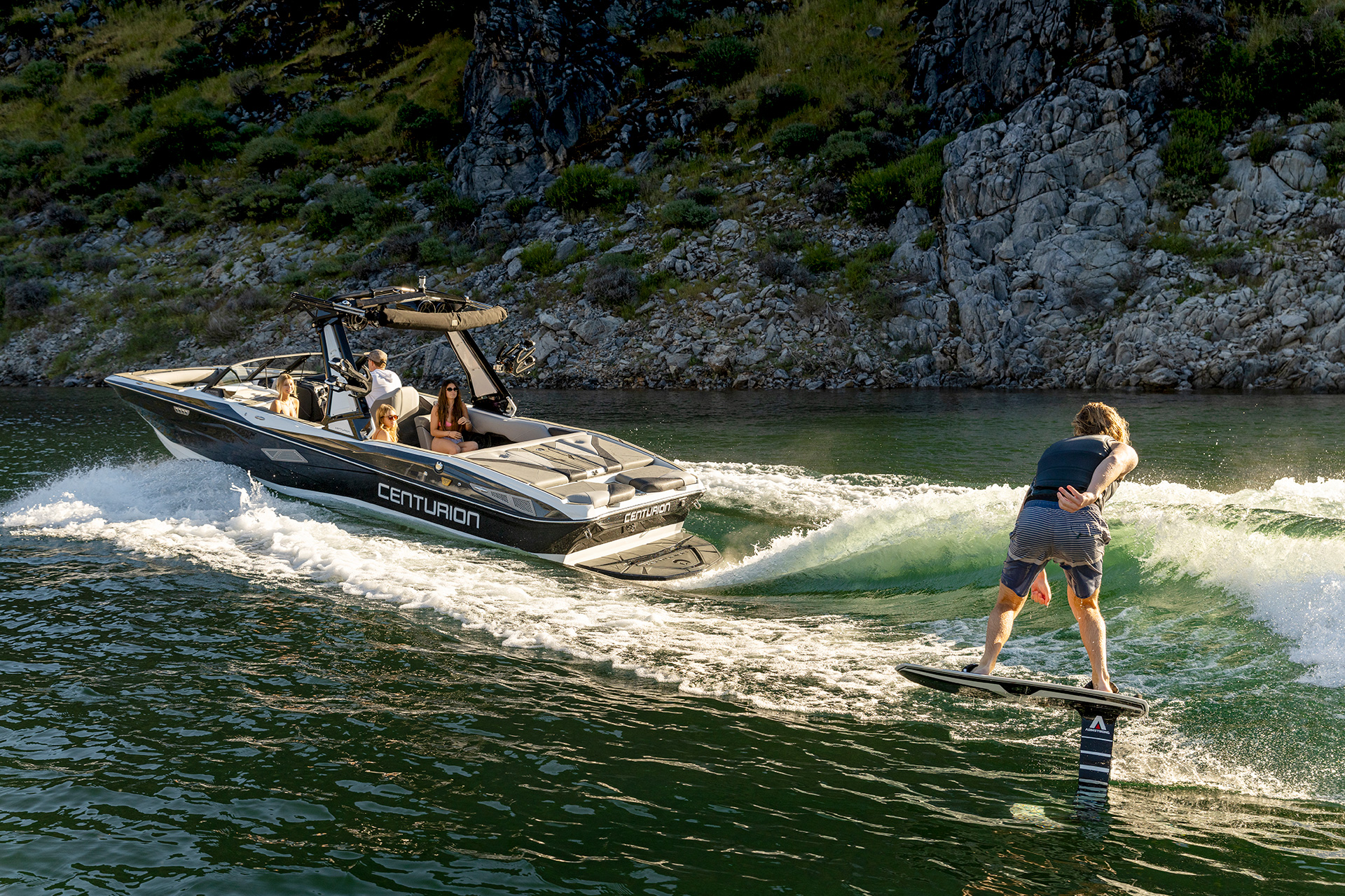 סירת ווייקסרף/ווייקבורד CENTURION NV234 חדש 2026 - סטרים יאכטות 