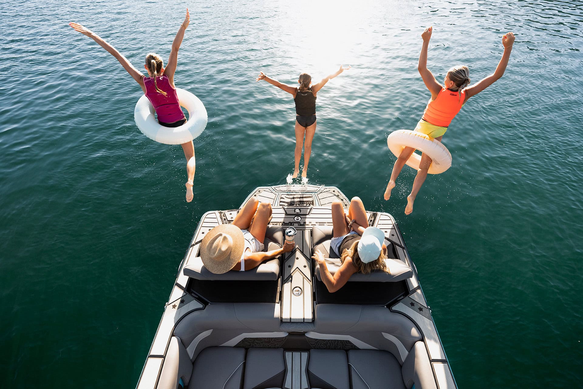 סירת ווייקסרף/ווייקבורד CENTURION Ri245 חדש 2026 - סטרים יאכטות 