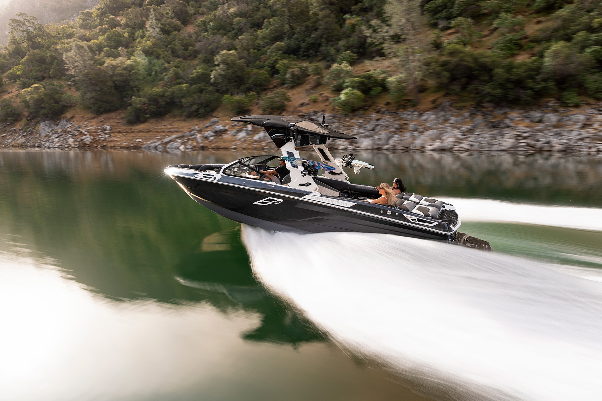 סירת ווייקסרף/ווייקבורד CENTURION Ri265 חדש 2026 - סטרים יאכטות