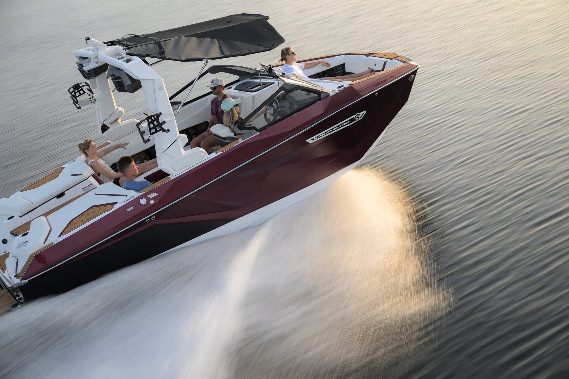 סירת וייקסרף/וייקבורד 2026 NAUTIQUE G21 - סטרים יאכטות 