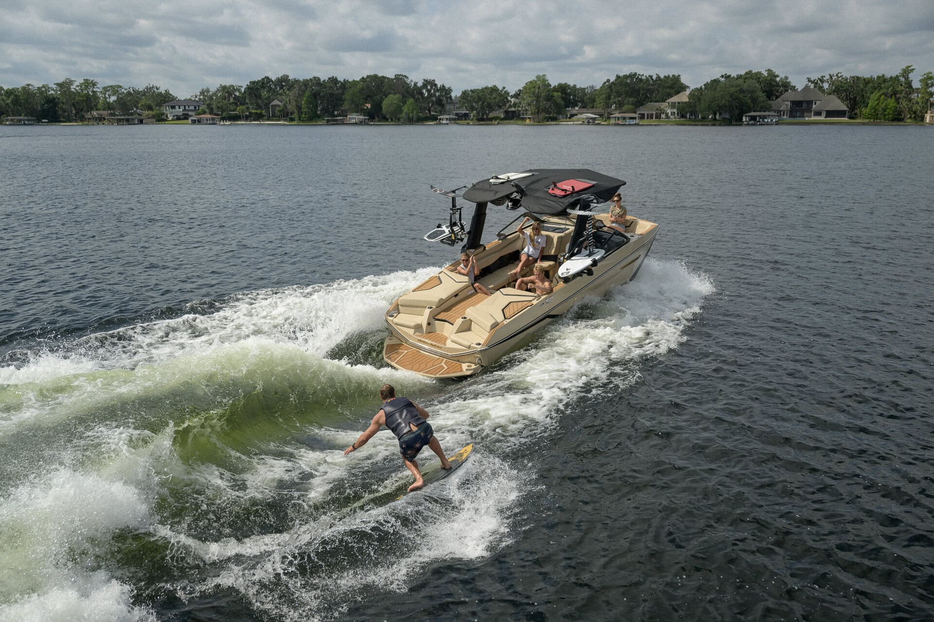 סירת וייקסרף/וייקבורד 2026 NAUTIQUE G23 - סטרים יאכטות 
