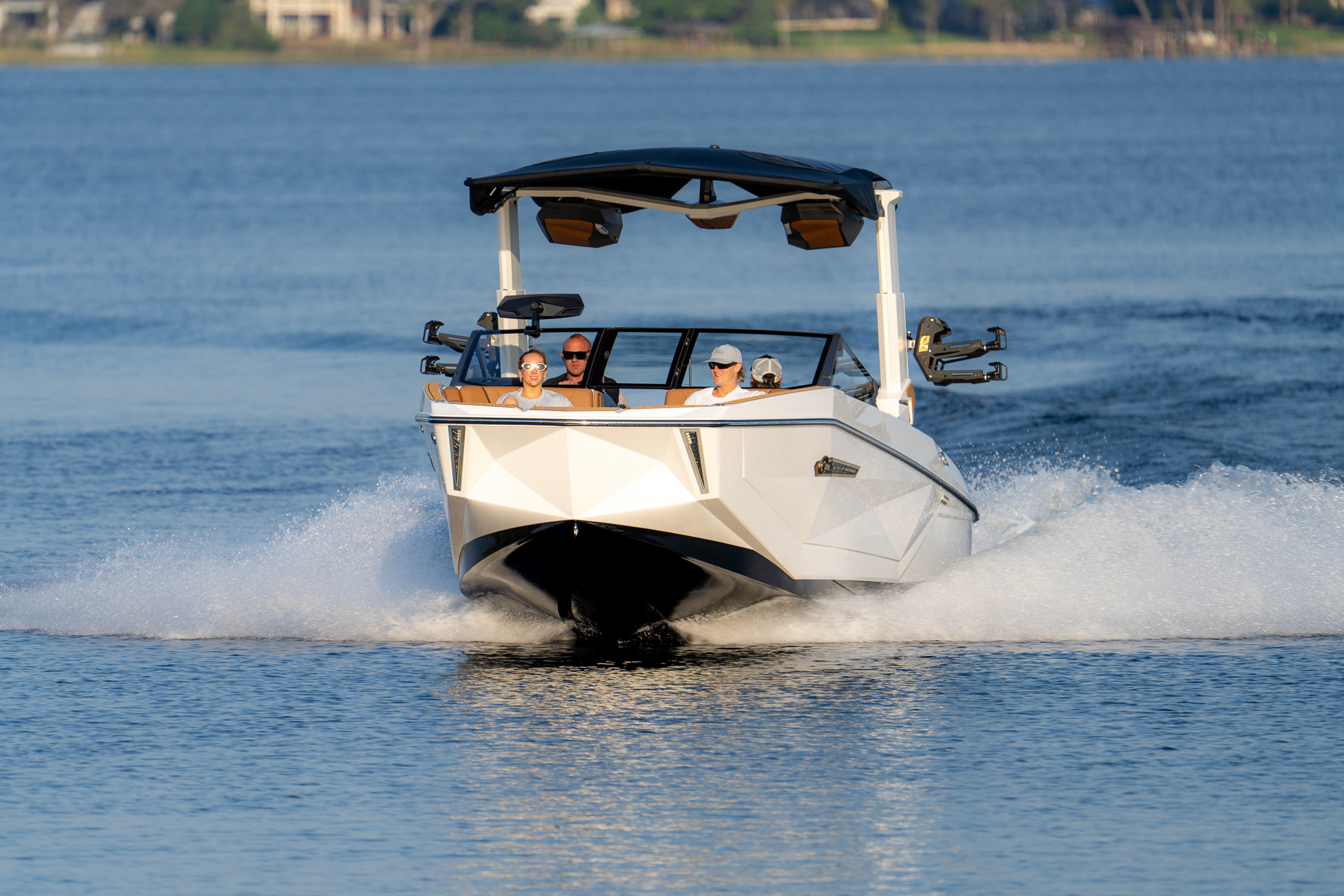 סירת וייקסרף/וייקבורד NAUTIQUE G25 2026 - סטרים יאכטות 