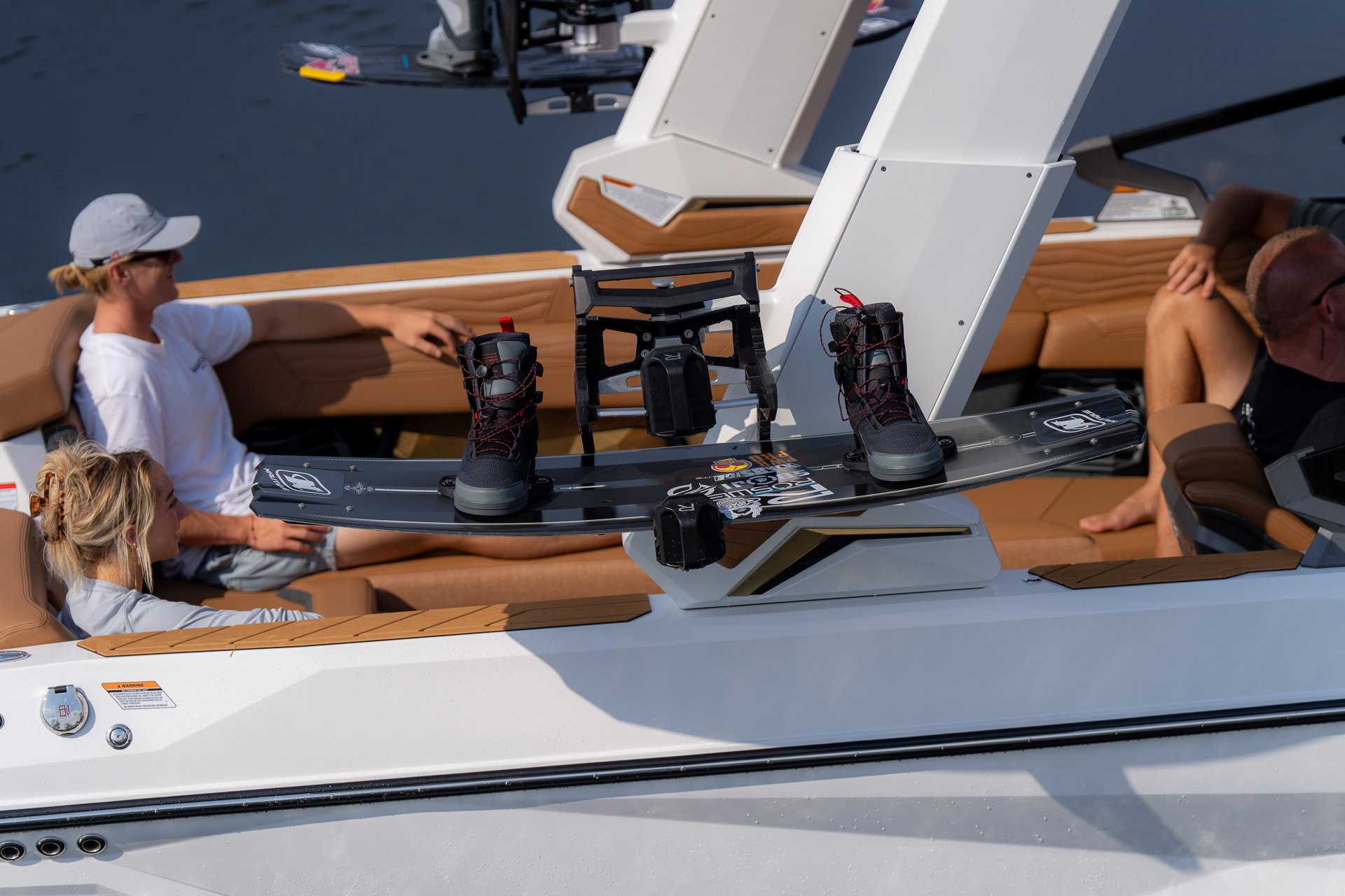 סירת וייקסרף/וייקבורד NAUTIQUE G25 2026 - סטרים יאכטות 