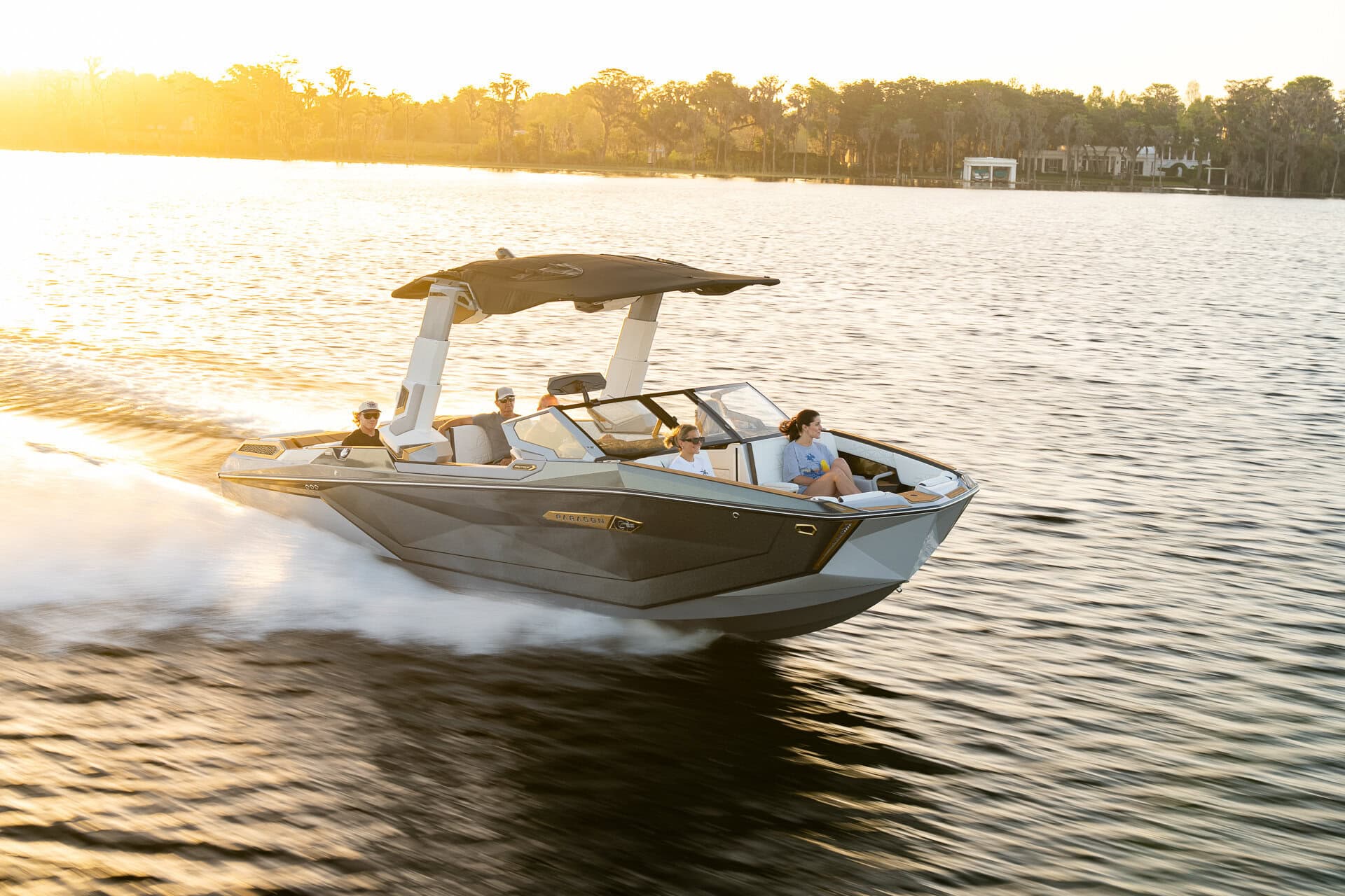 סירת וייקסרף/וייקבורד NAUTIQUE G25 PARAGON 2026 - סטרים יאכטות 