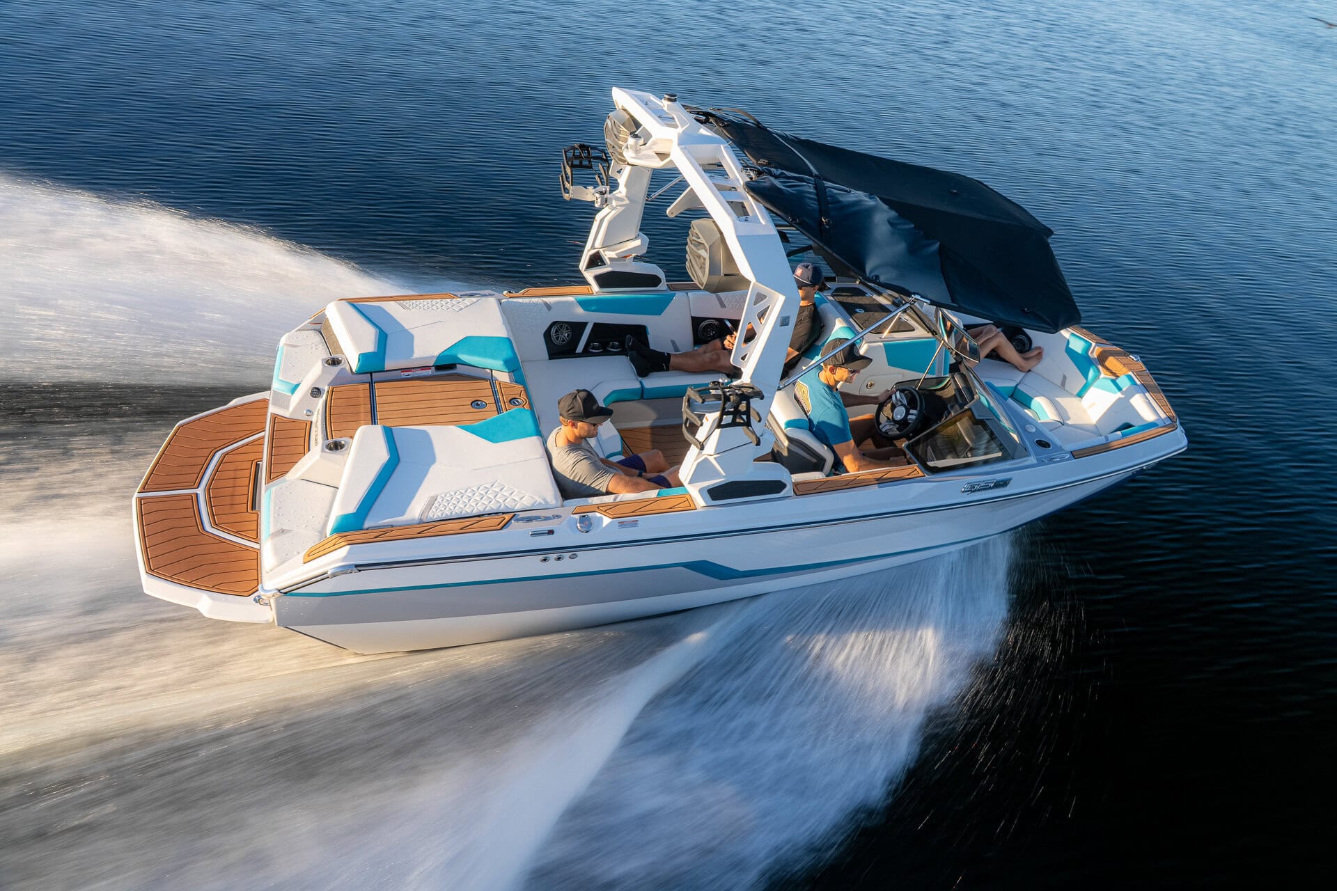 סירת וייקסרף / וייקבורד NAUTIQUE GS20 2026 - סטרים יאכטות