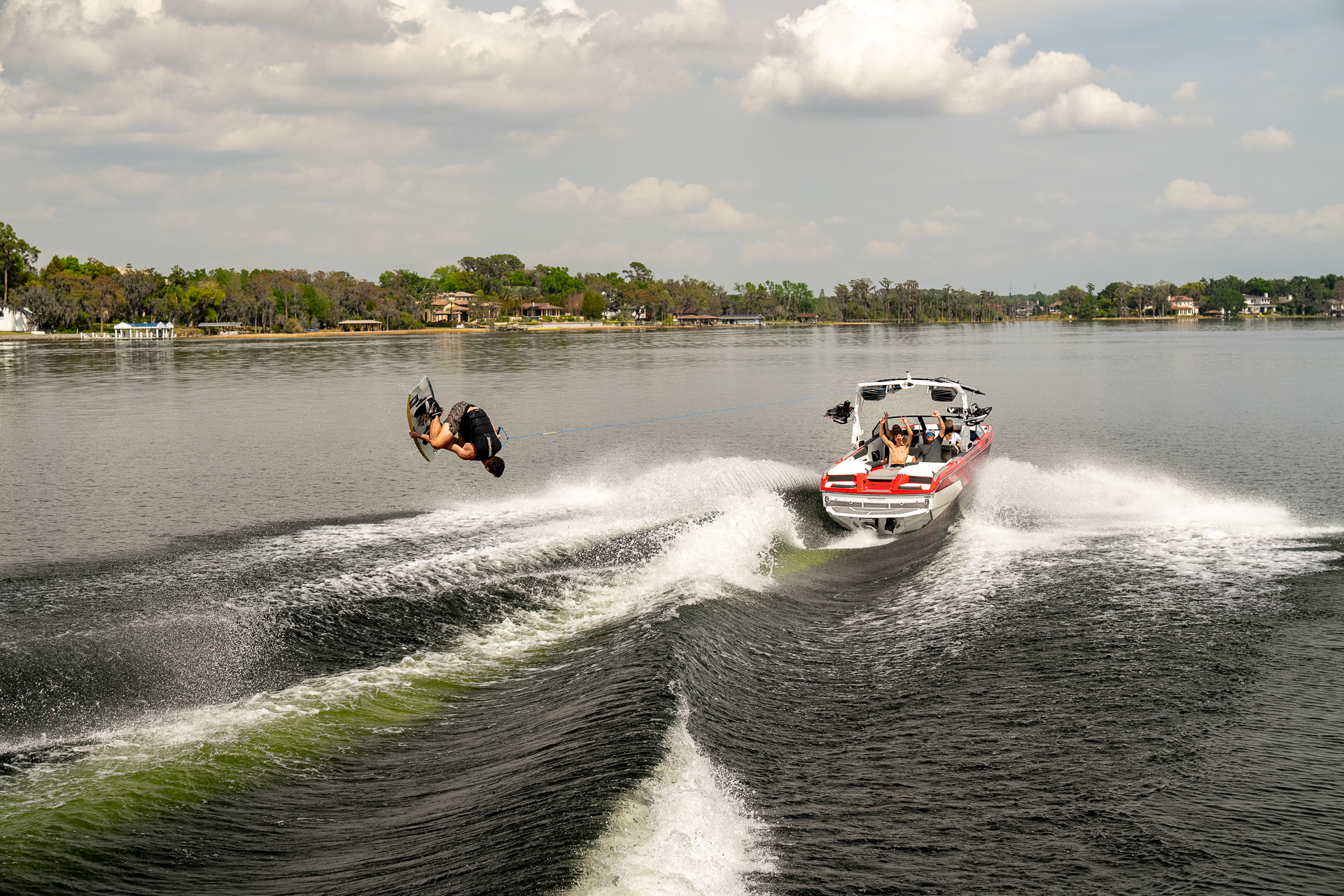 NAUTIQUE GS22 2026 - סטרים יאכטות 