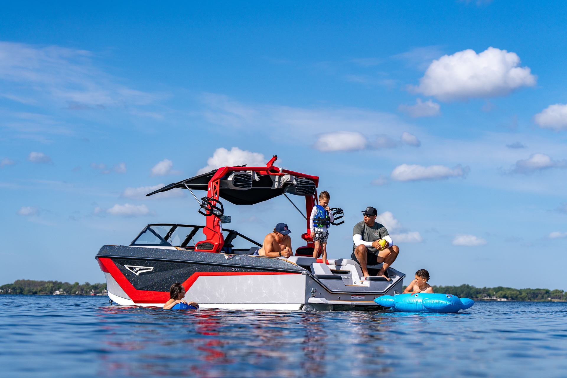 סירת וייקסרף/וייקבורד NAUTIQUE S21 2026 - סטרים יאכטות 