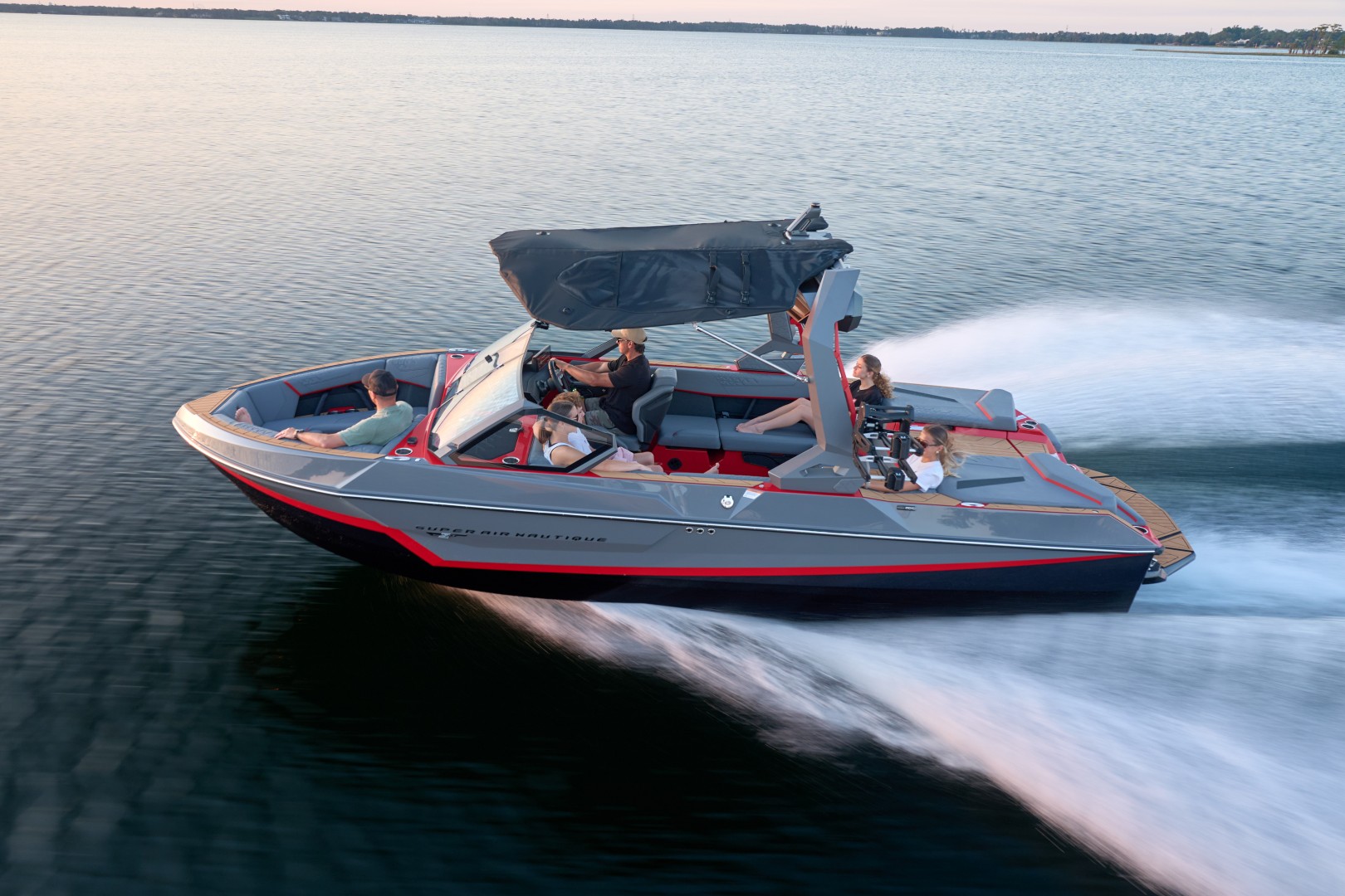 סירת וייקסרף/וייקבורד NAUTIQUE S23 2027 - סטרים יאכטות 