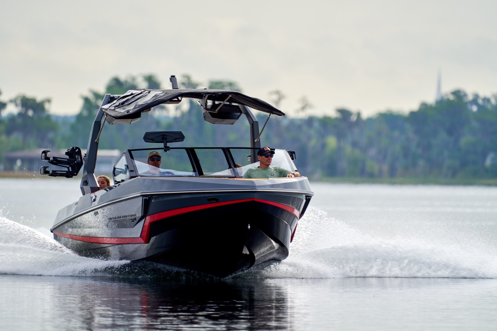 סירת וייקסרף/וייקבורד NAUTIQUE S23 2027 - סטרים יאכטות 