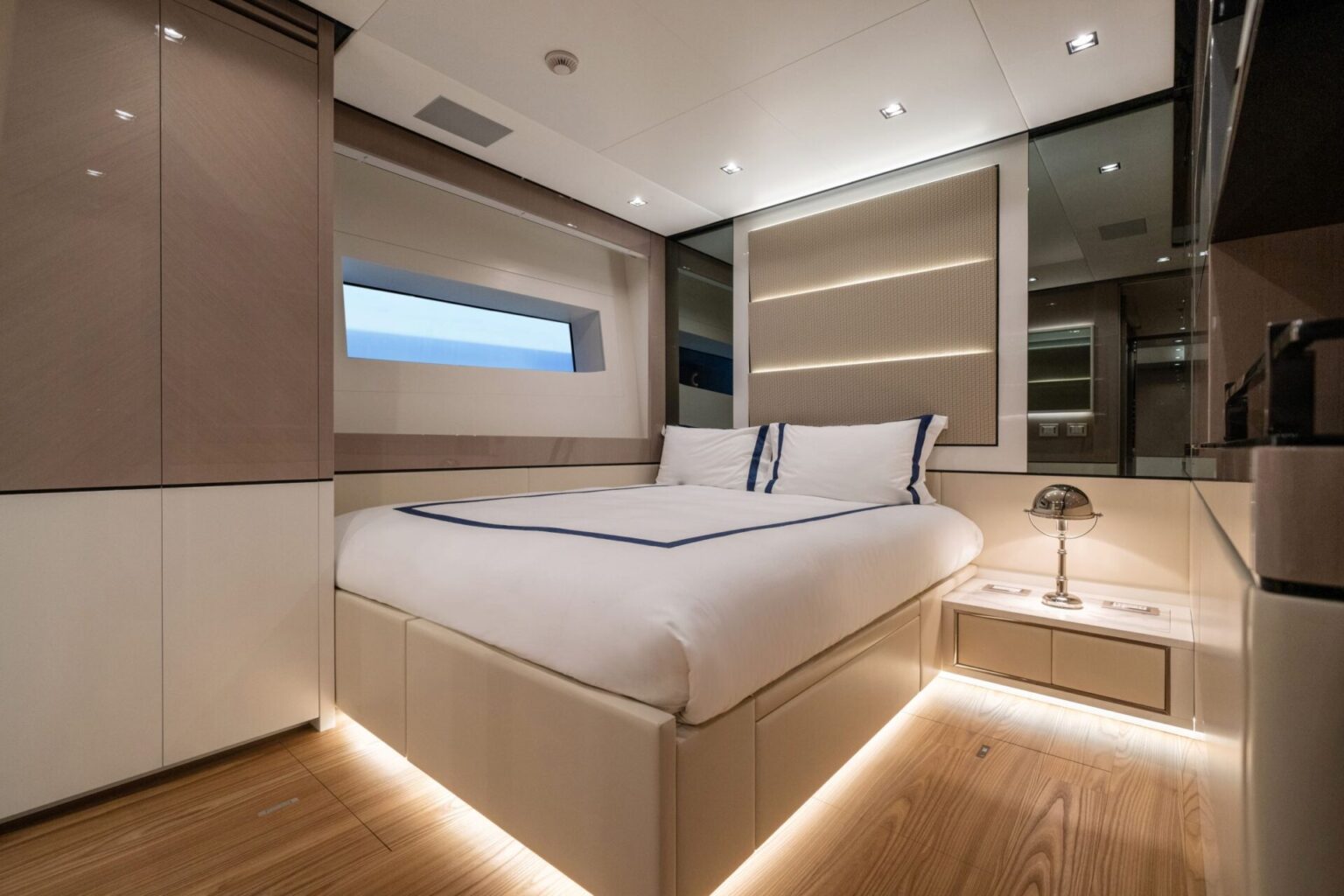 MANGUSTA GranSport 33 - Stream Yachts 