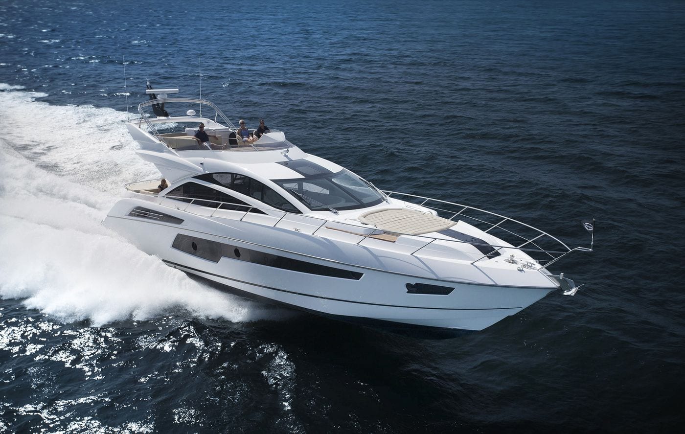 יאכטה Sunseeker Sport Yacht 68 - סטרים יאכטות 