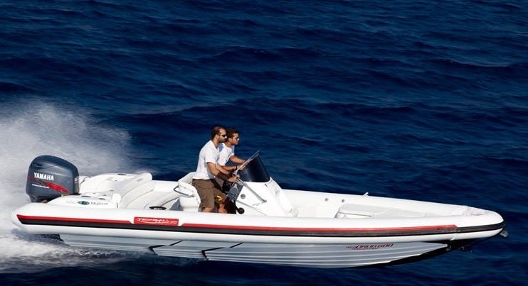 סירה חצי קשיחה TECHNOHULL SEADRUG 688 - TECHNOHULL seaDRUG 688 - Stream Yachts 