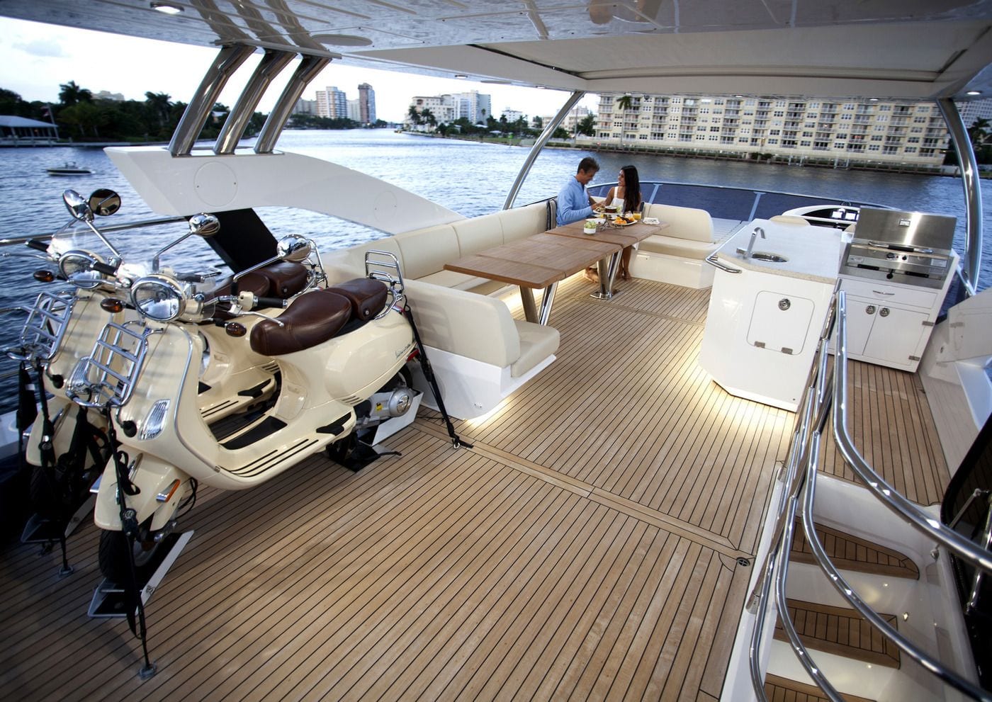 יאכטה Sunseeker Yacht 75 - 75 YACHT - Stream Yachts 