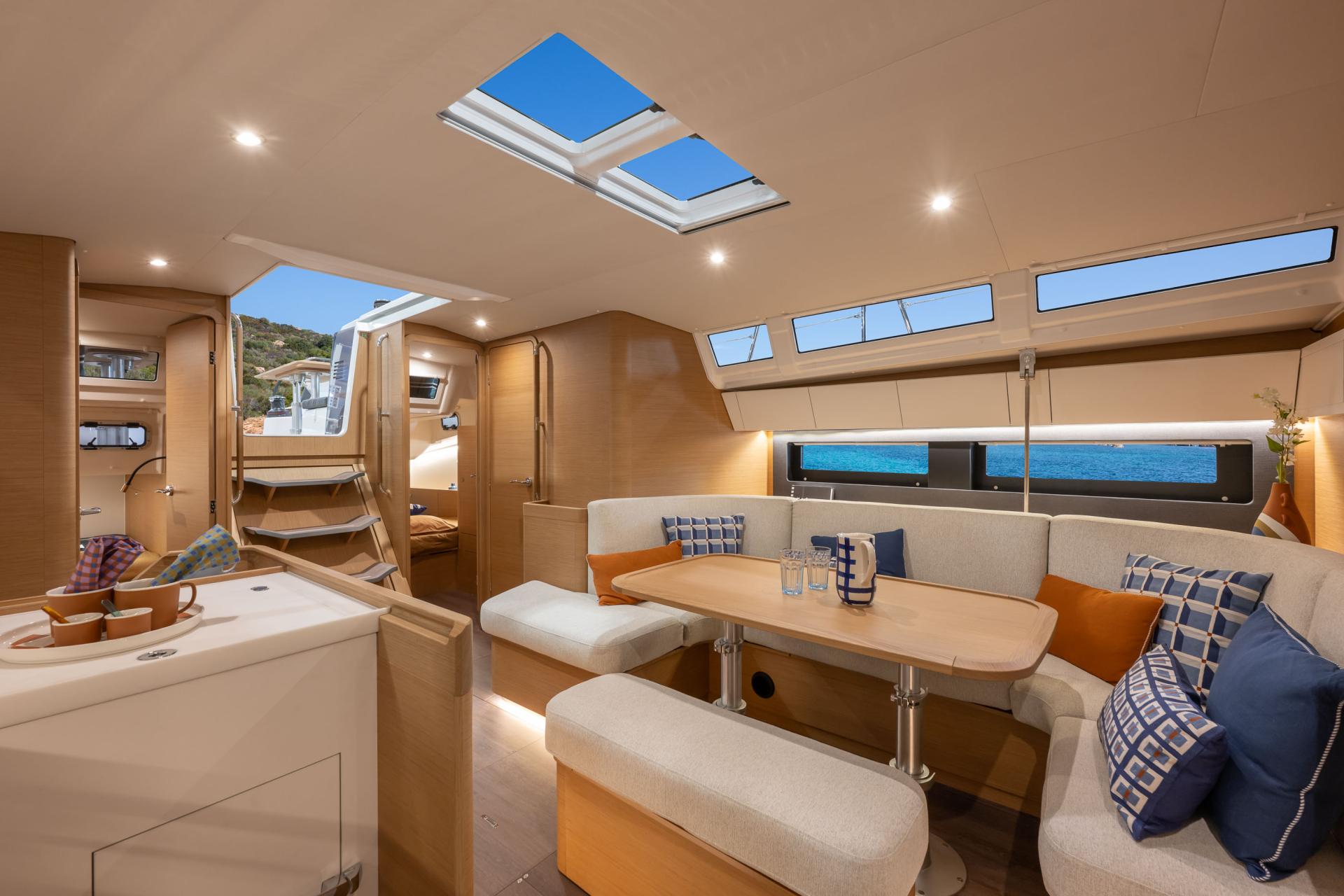 JEANNEAU SUN ODYSSEY 455- חדש - סטרים יאכטות 