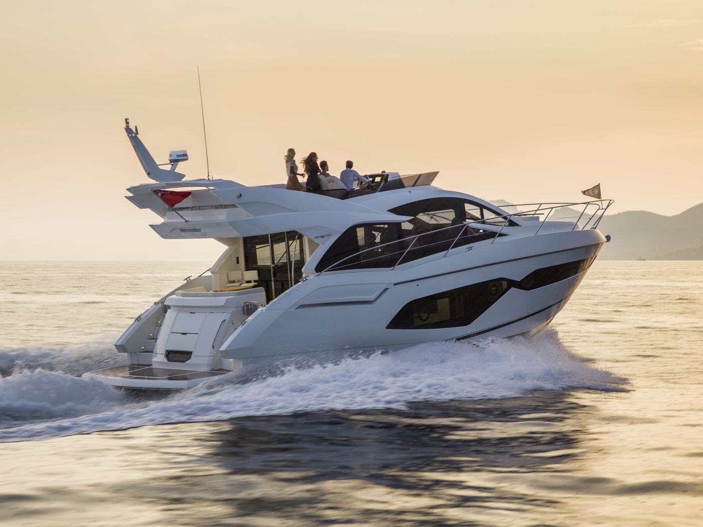 SUNSEEKER MANHATTAN 52 - Stream Yachts 