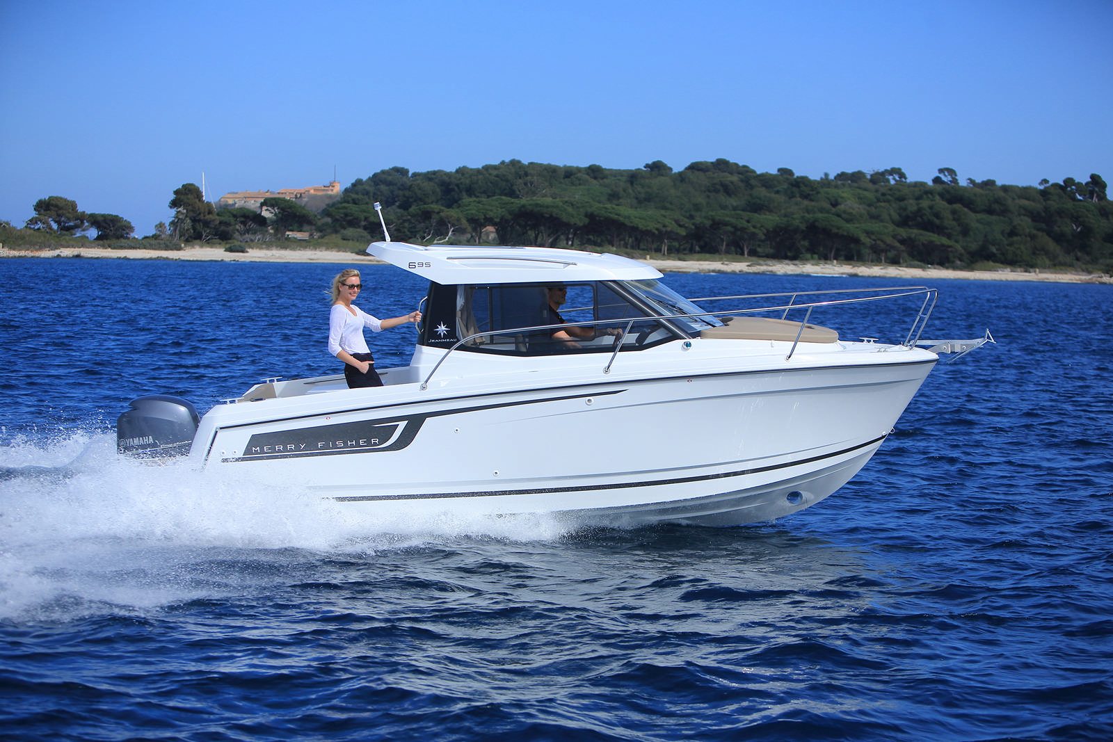 סירת מנוע JEANNEAU MERRY FISHER 695 - Jeanneau Merry Fisher 695 - Stream Yachts 