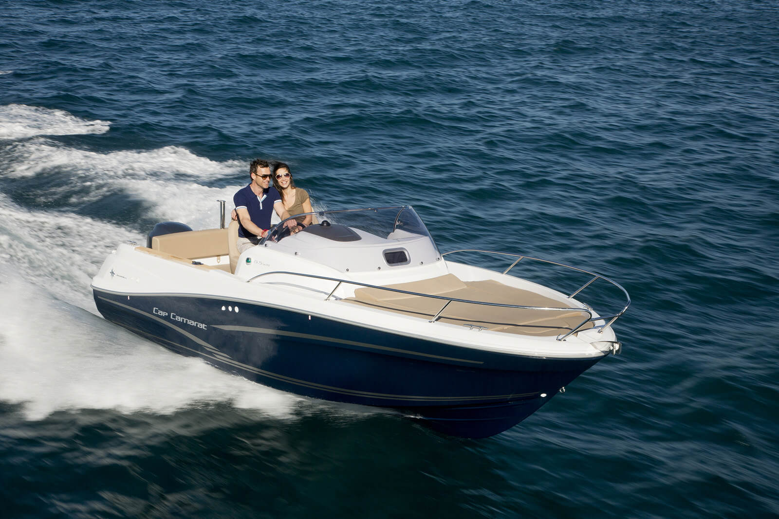 סירת מנוע Jeanneau Cap Camarat 6.5WA - Jeanneau Cap Camarat 6.5WA - Stream Yachts 