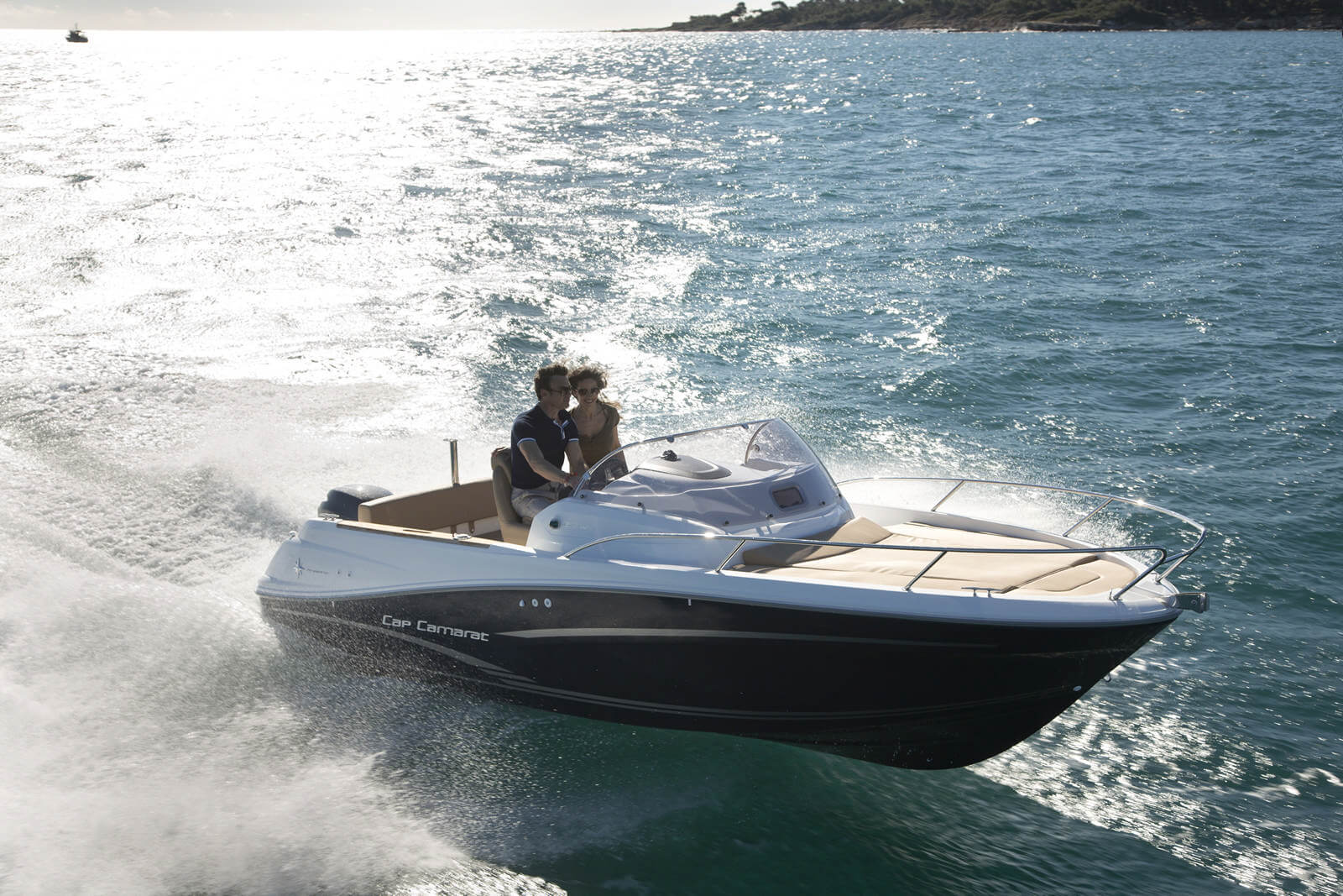 סירת מנוע Jeanneau Cap Camarat 6.5WA - Jeanneau Cap Camarat 6.5WA - Stream Yachts 