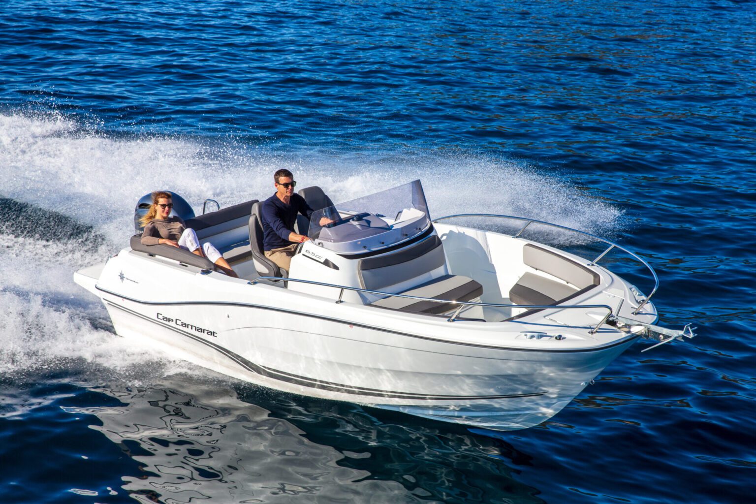 Jeanneau Camarat 6.5 cc - Stream Yachts 