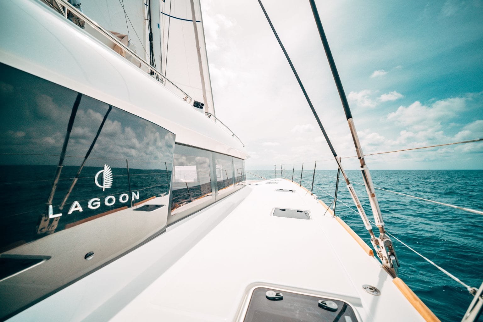 LAGOON catamaran - Stream Yachts