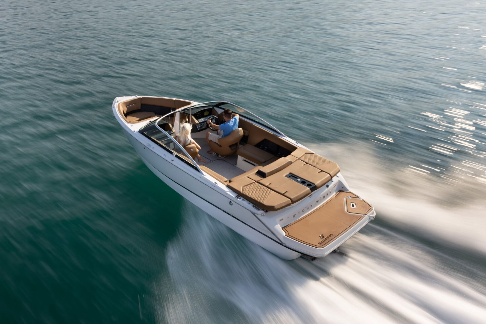 FOUR WINNS H4 - Stream Yachts 