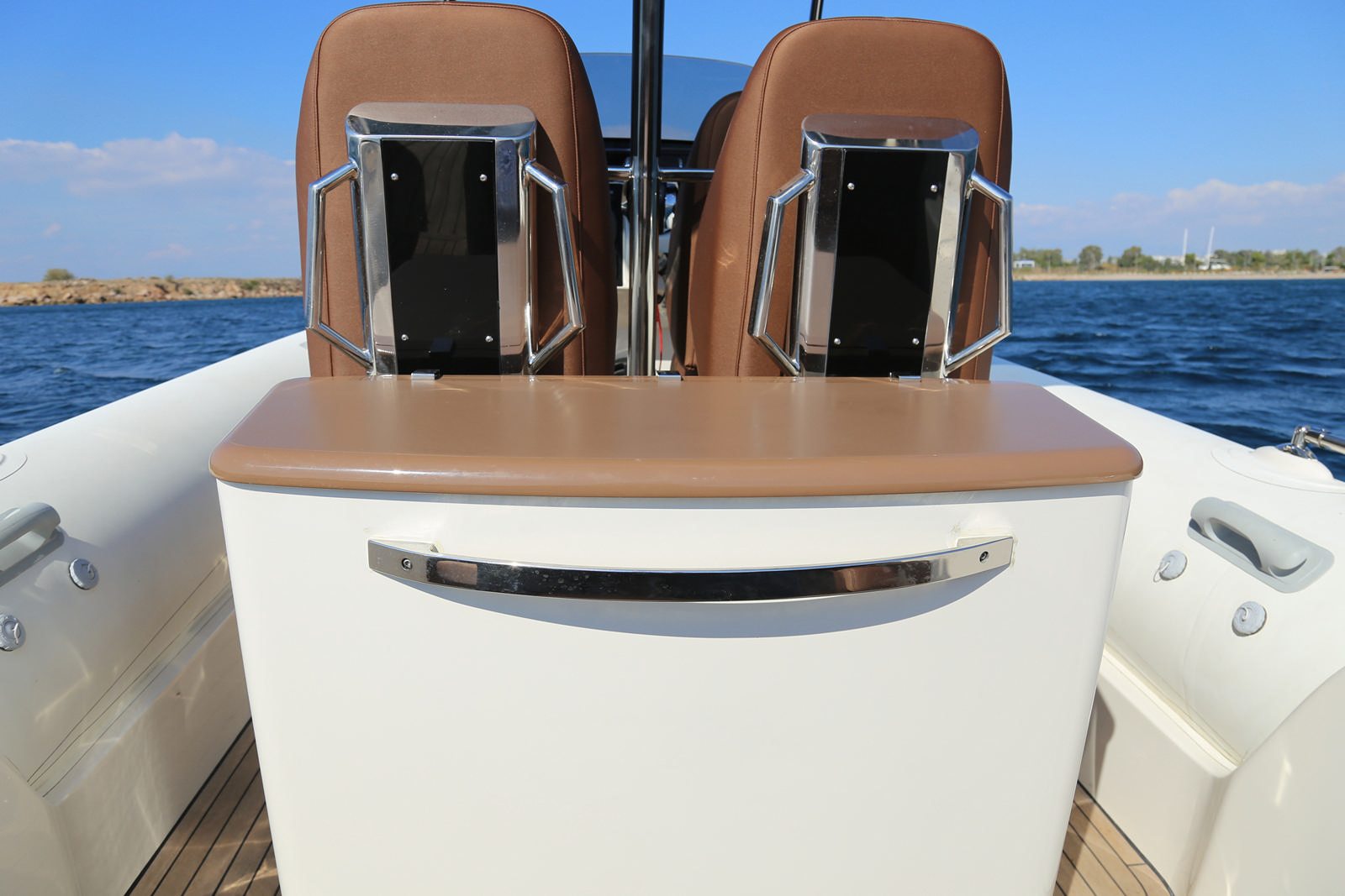 סירת ספורט GLASTRON GTD 205 - TECHNOHULL seaDNA999G5 - Stream Yachts 