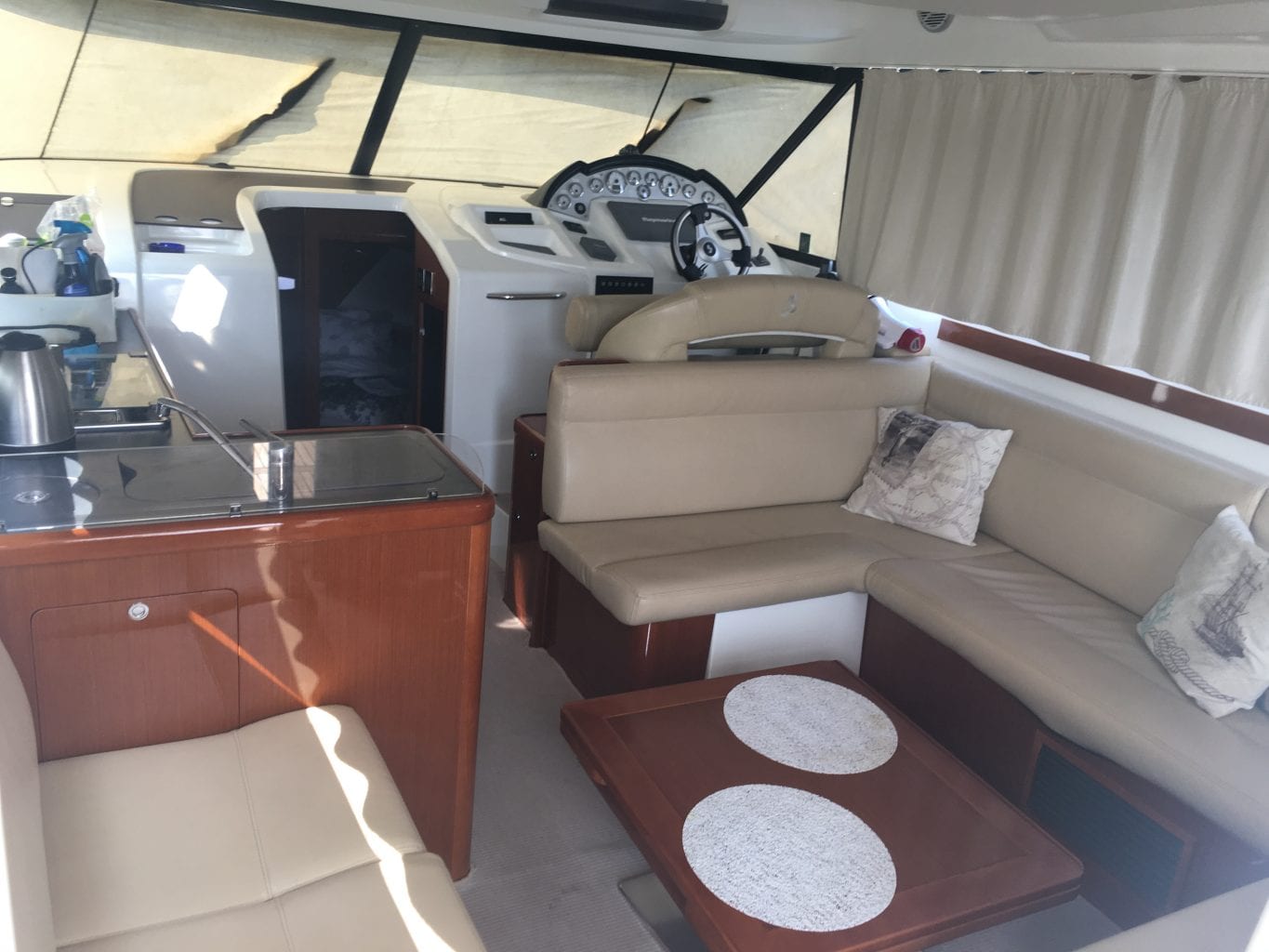 יאכטה מנועית Beneteau Antares 42 שנת דגם 2011- יד שניה - סטרים יאכטות 