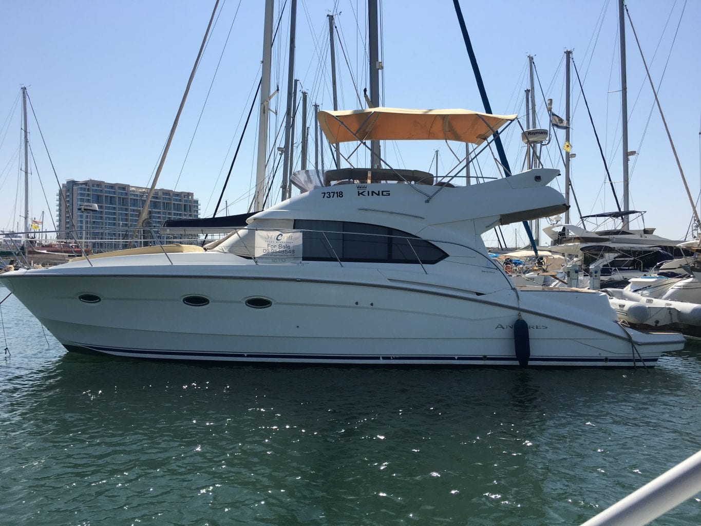 יאכטה מנועית Beneteau Antares 42 שנת דגם 2011- יד שניה - סטרים יאכטות 