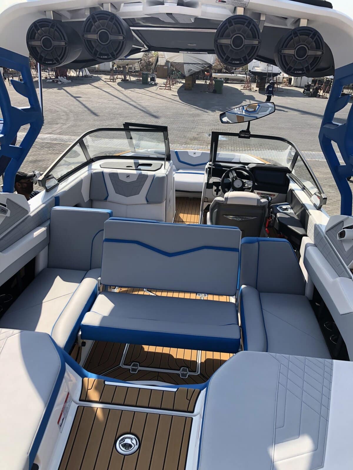 סירת וייקסרף 2021 Nautique G23 - סטרים יאכטות 