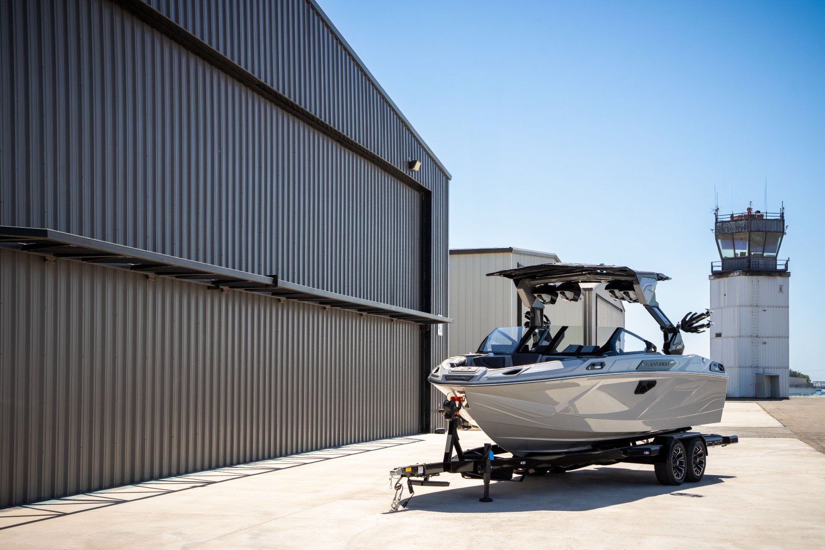 סירת ווייקסרף/ווייקבורד CENTURION Rs230 חדש 2027 - סטרים יאכטות